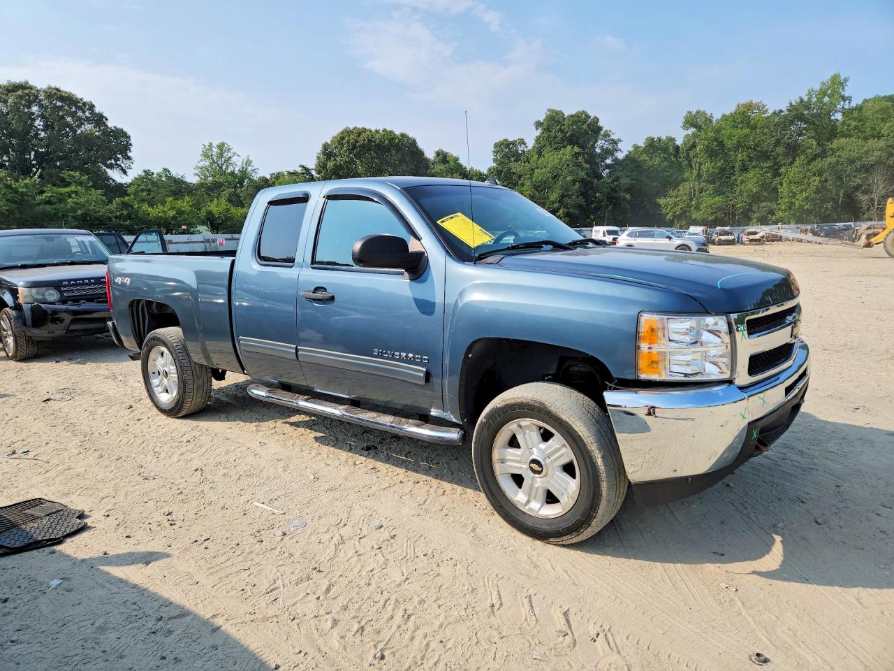 2011 Chevrolet Silverado K1500 Ls Teal vin: 1GCRKREA8BZ331141