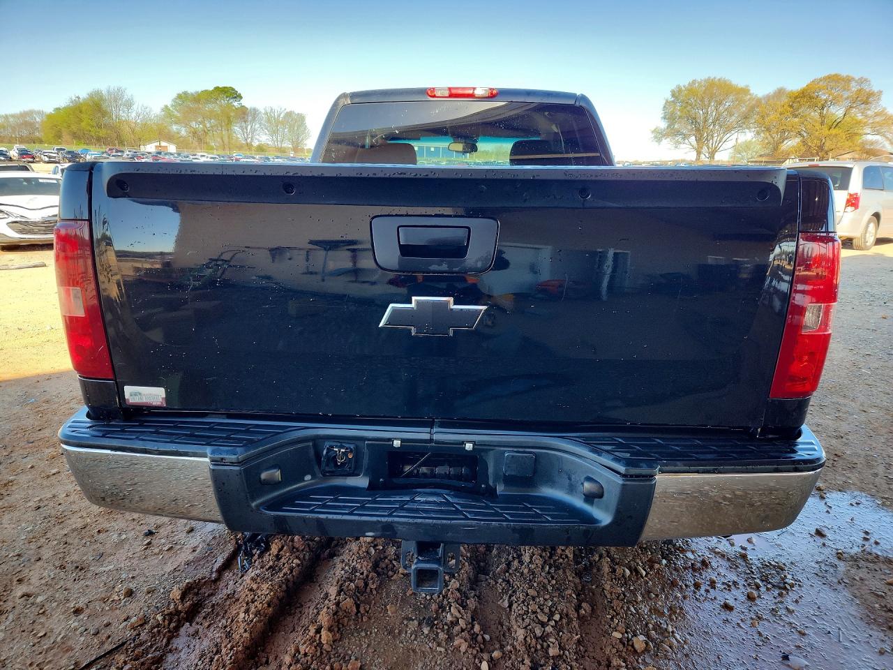 2011 Chevrolet Silverado K1500 Ls Black vin: 1GCRKREA9BZ249645