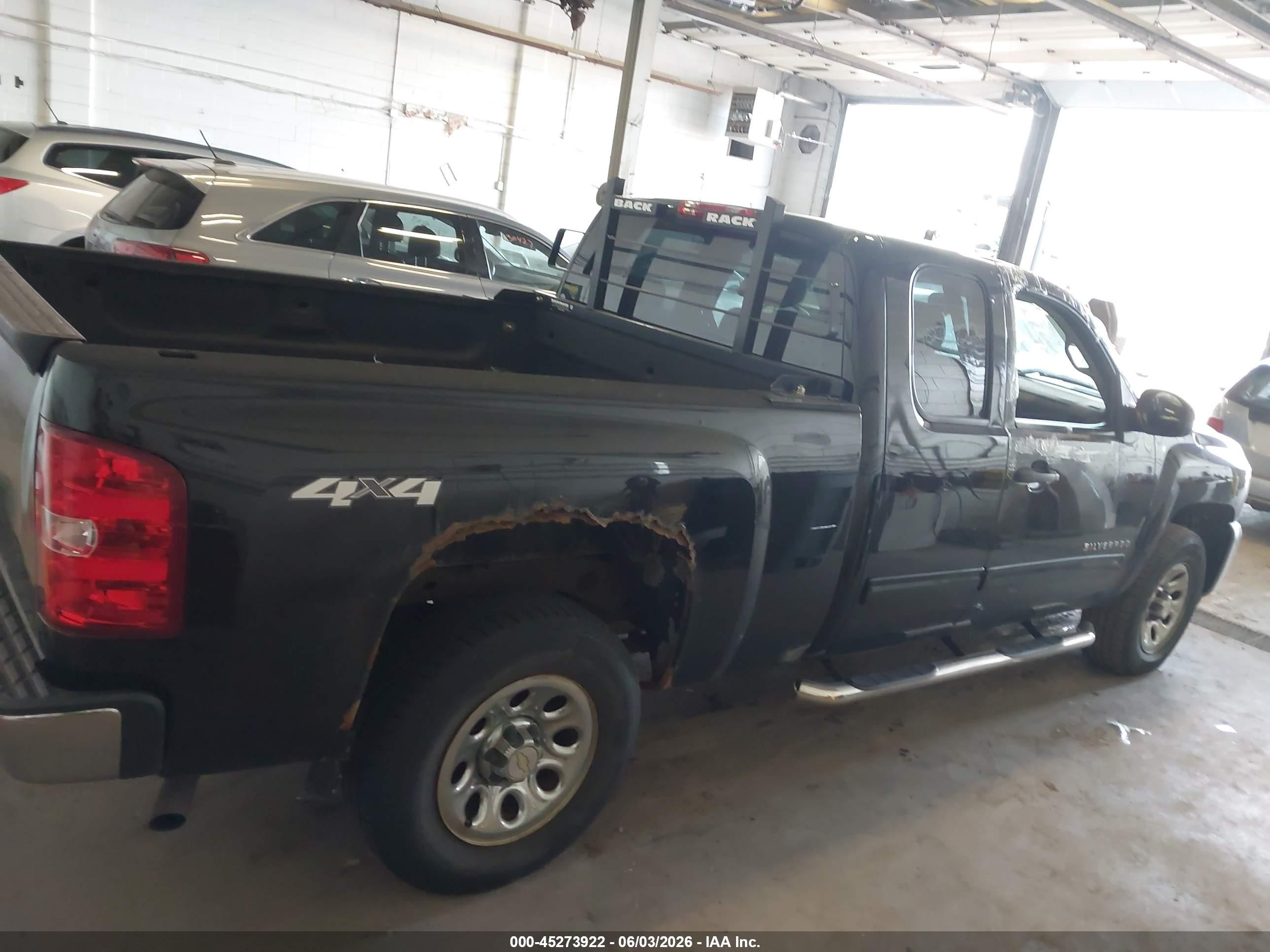 2012 Chevrolet Silverado 1500 Ls Черный vin: 1GCRKREAXCZ217045