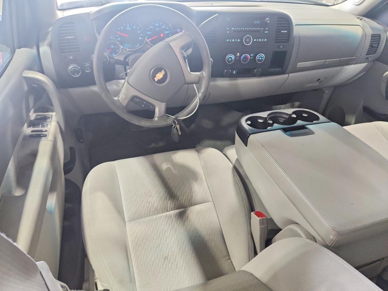2012 Chevrolet Silverado K1500 Lt White vin: 1GCRKSE09CZ151554
