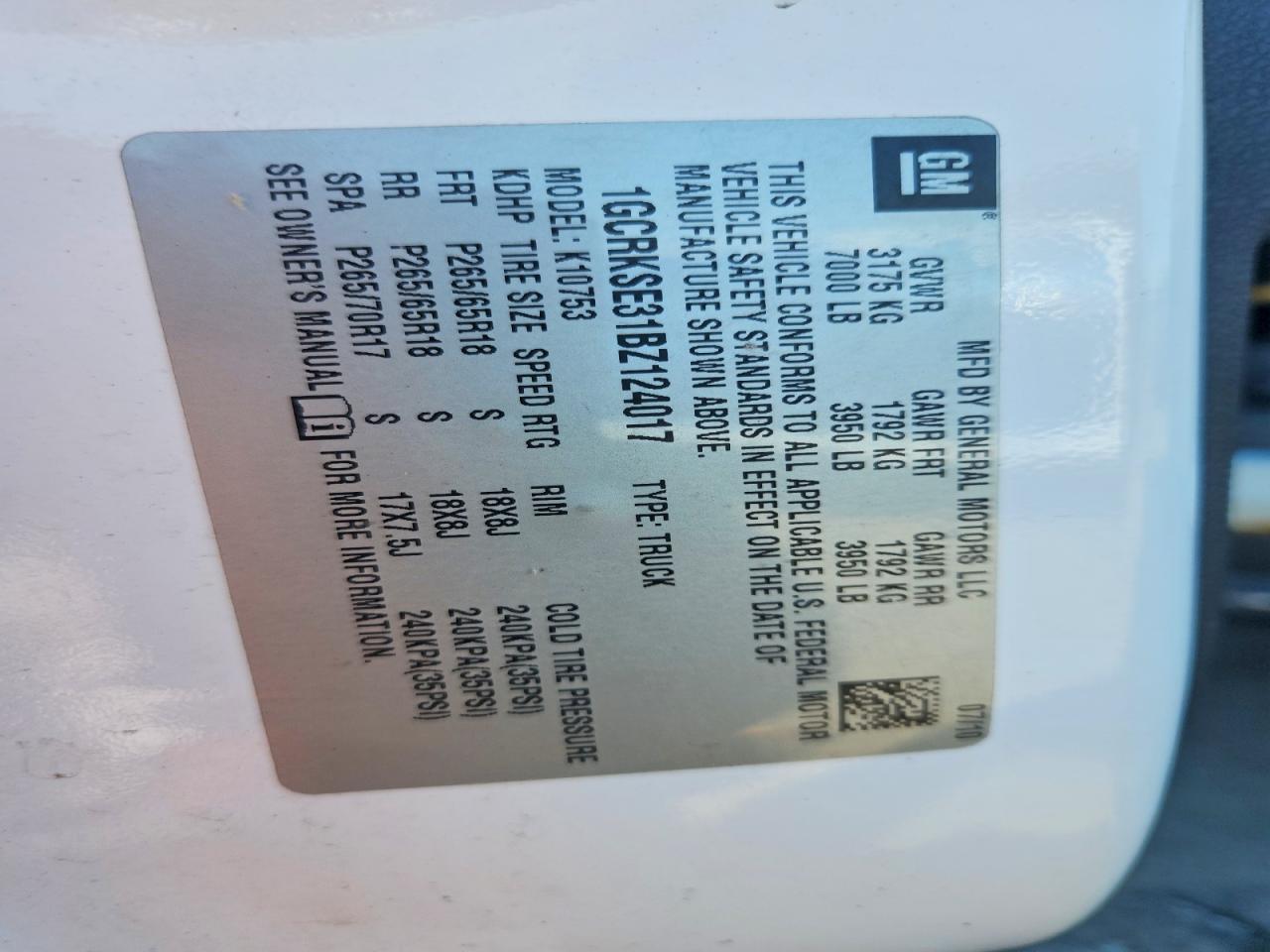 2011 Chevrolet Silverado 1500 White vin: 1GCRKSE31BZ124017
