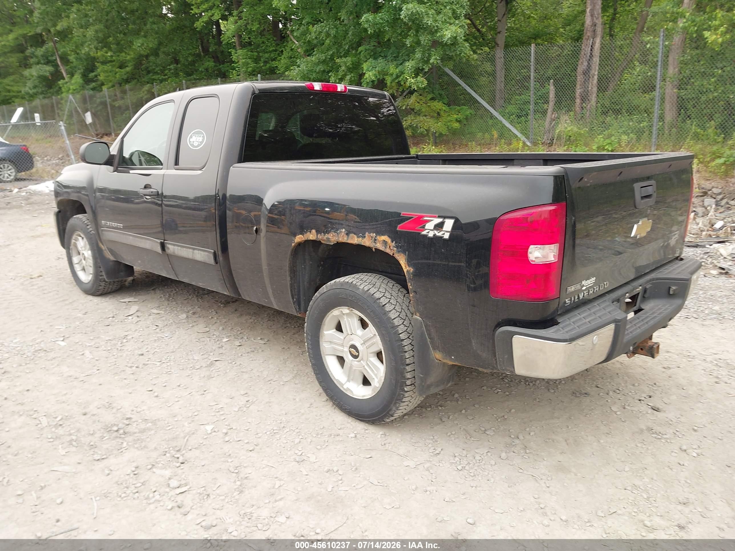 2011 Chevrolet Silverado K1500 Lt Black vin: 1GCRKSE31BZ300421