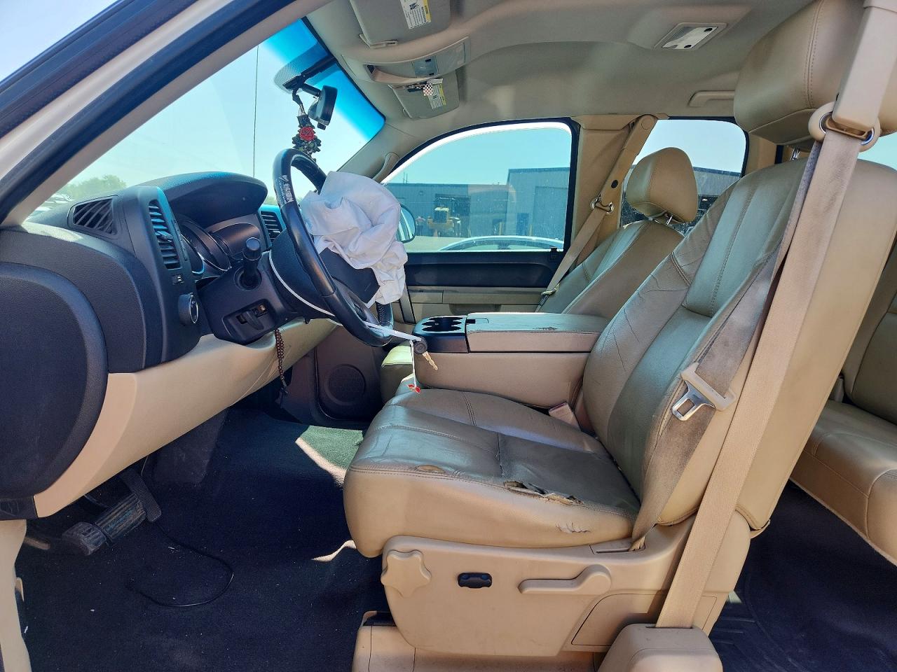 2011 Chevrolet Silverado Ltz White vin: 1GCRKSE31BZ314156