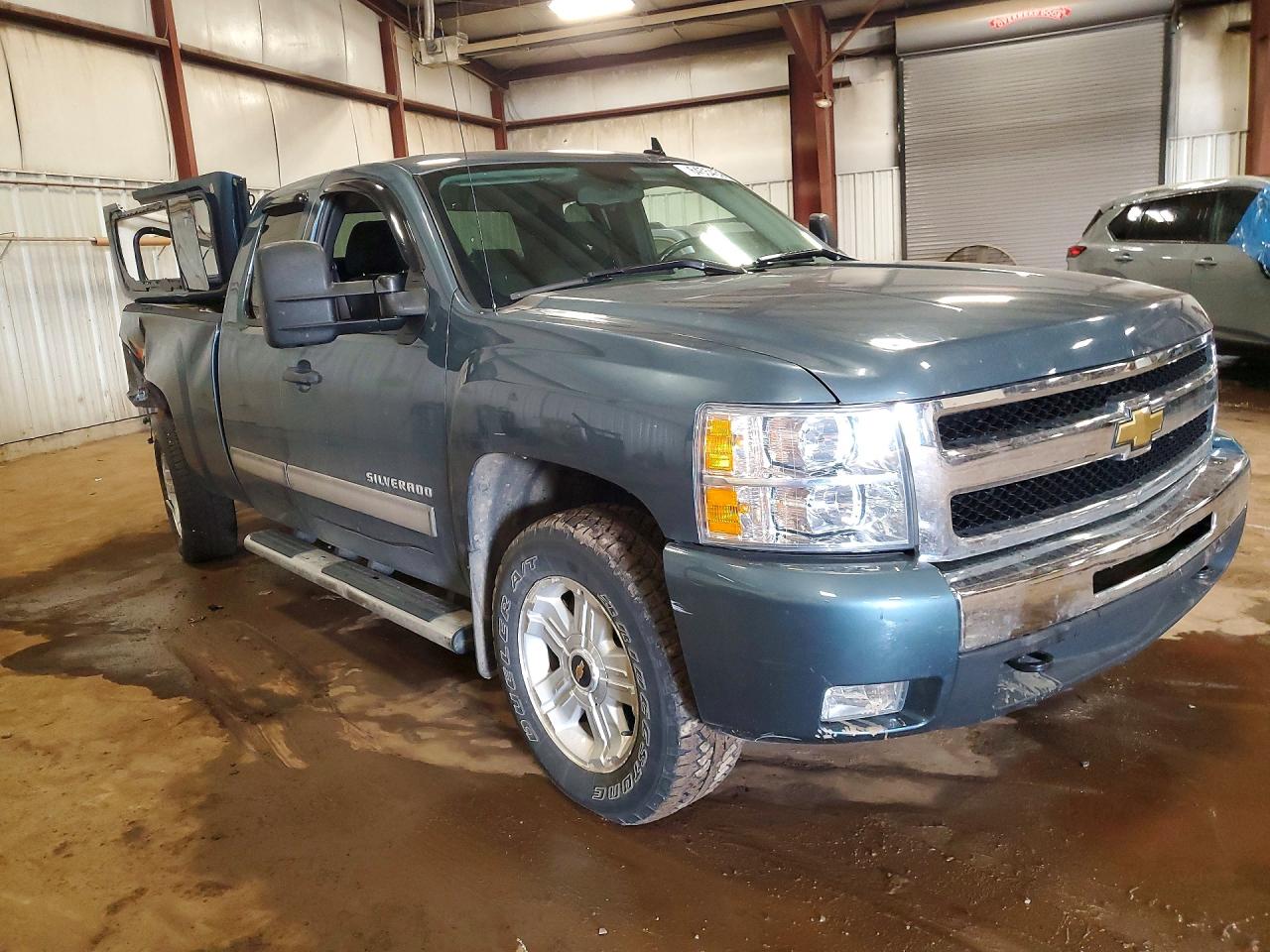 2011 Chevrolet Silverado K1500 Lt Синий vin: 1GCRKSE31BZ441148