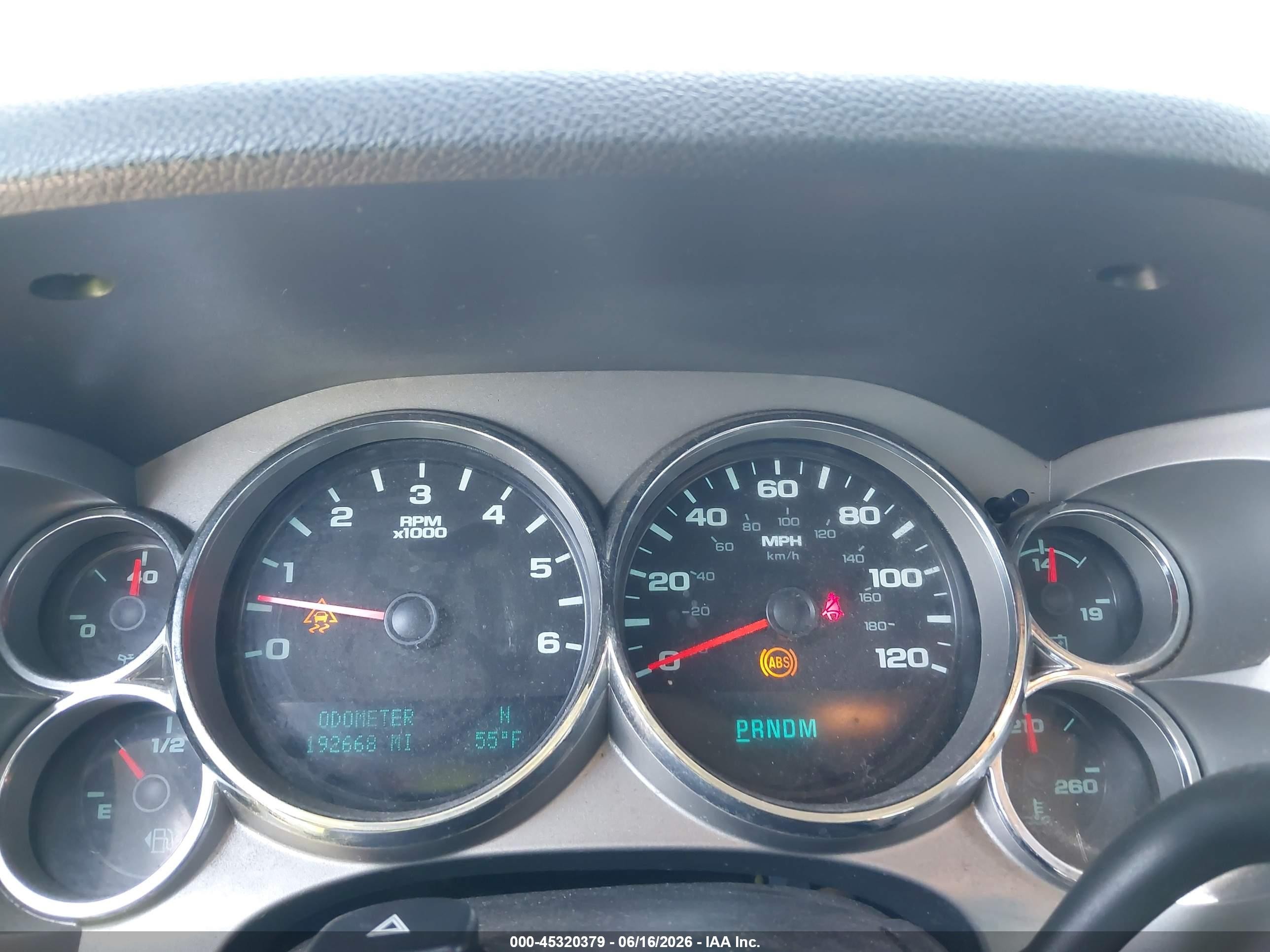 2011 Chevrolet Silverado 1500 Lt Серебряный vin: 1GCRKSE32BZ328728