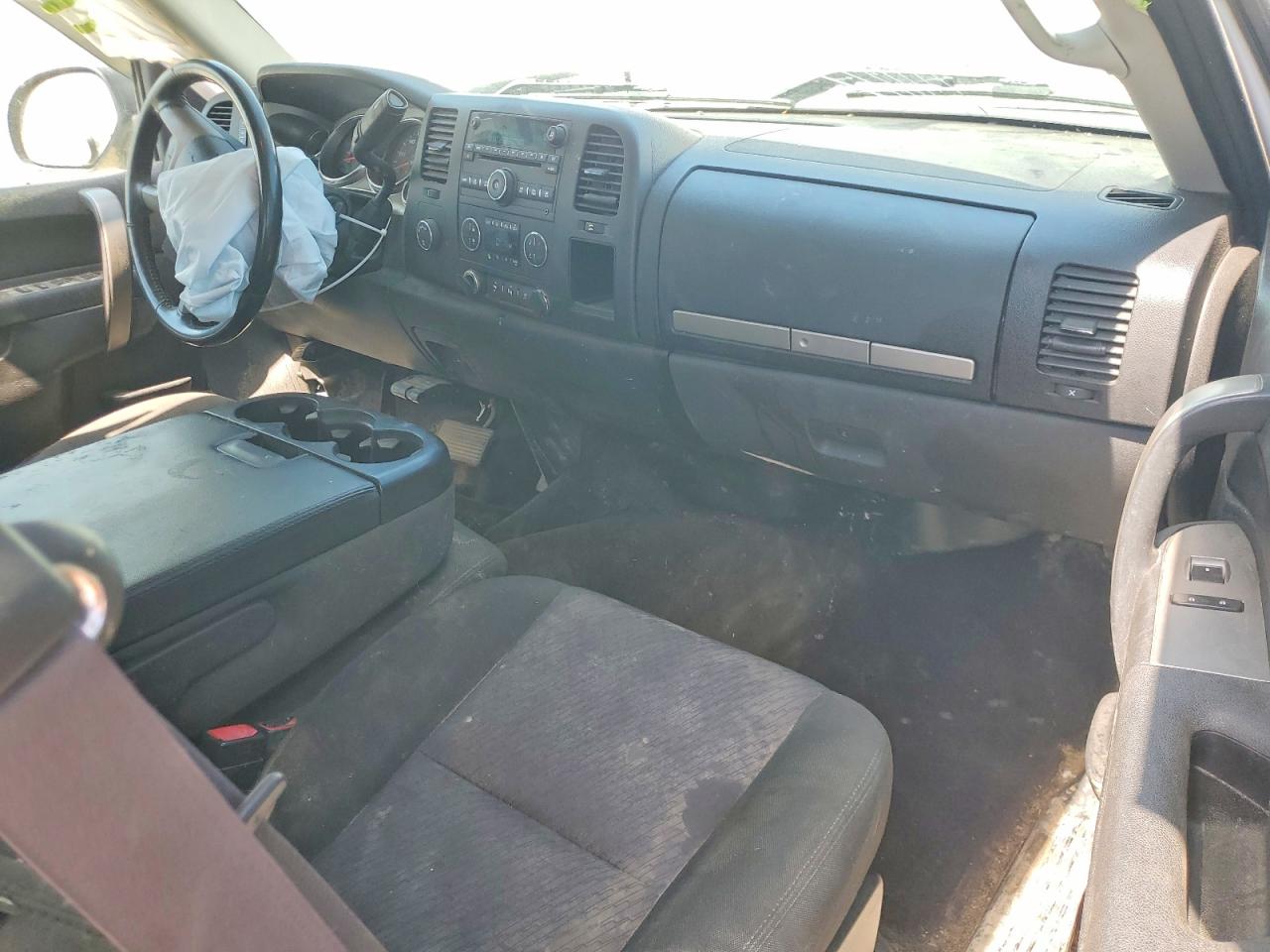 2011 Chevrolet Silverado K1500 Lt Белый vin: 1GCRKSE33BZ213149