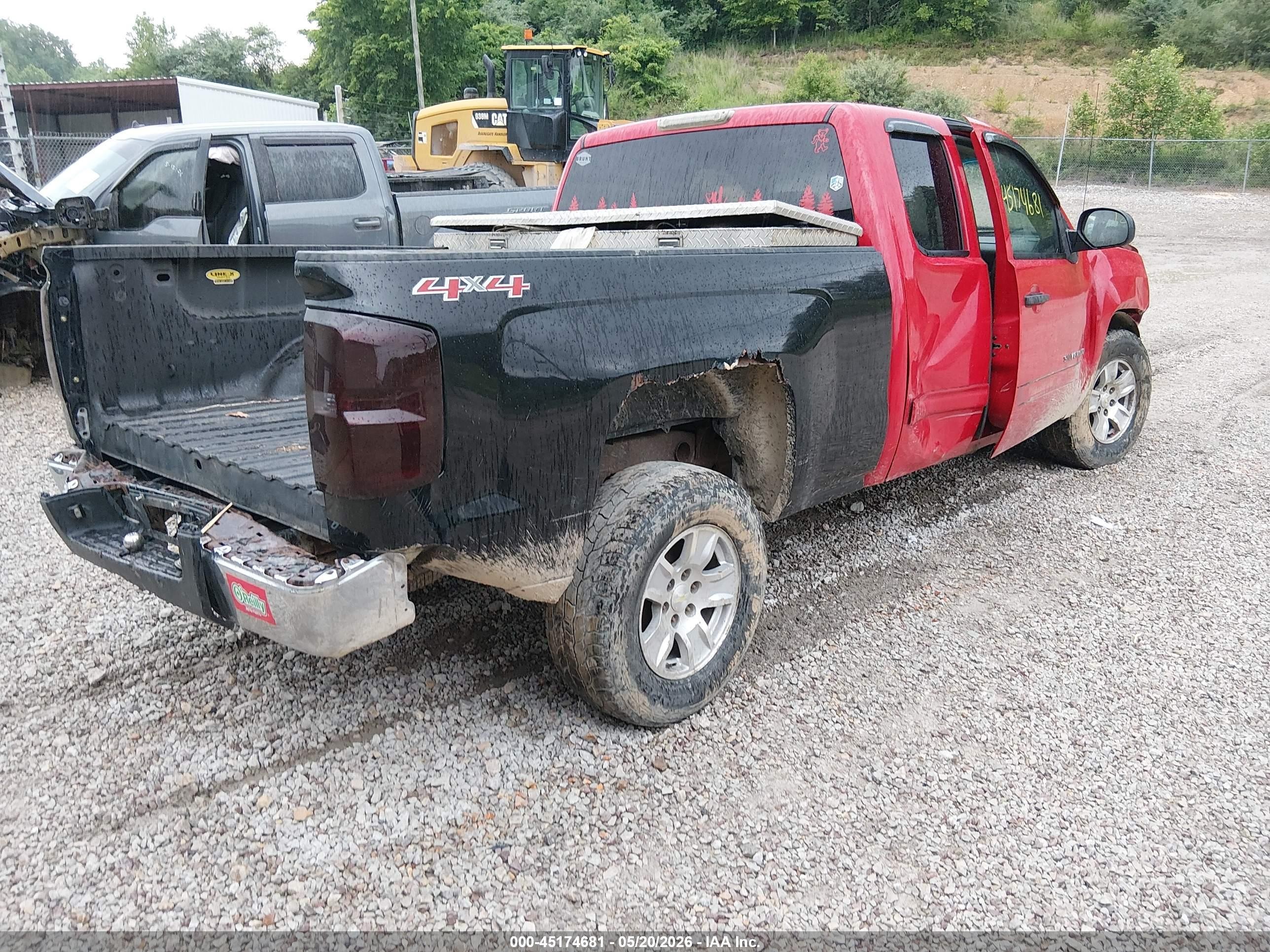 2011 Chevrolet Silverado 1500 Lt Red vin: 1GCRKSE33BZ287364