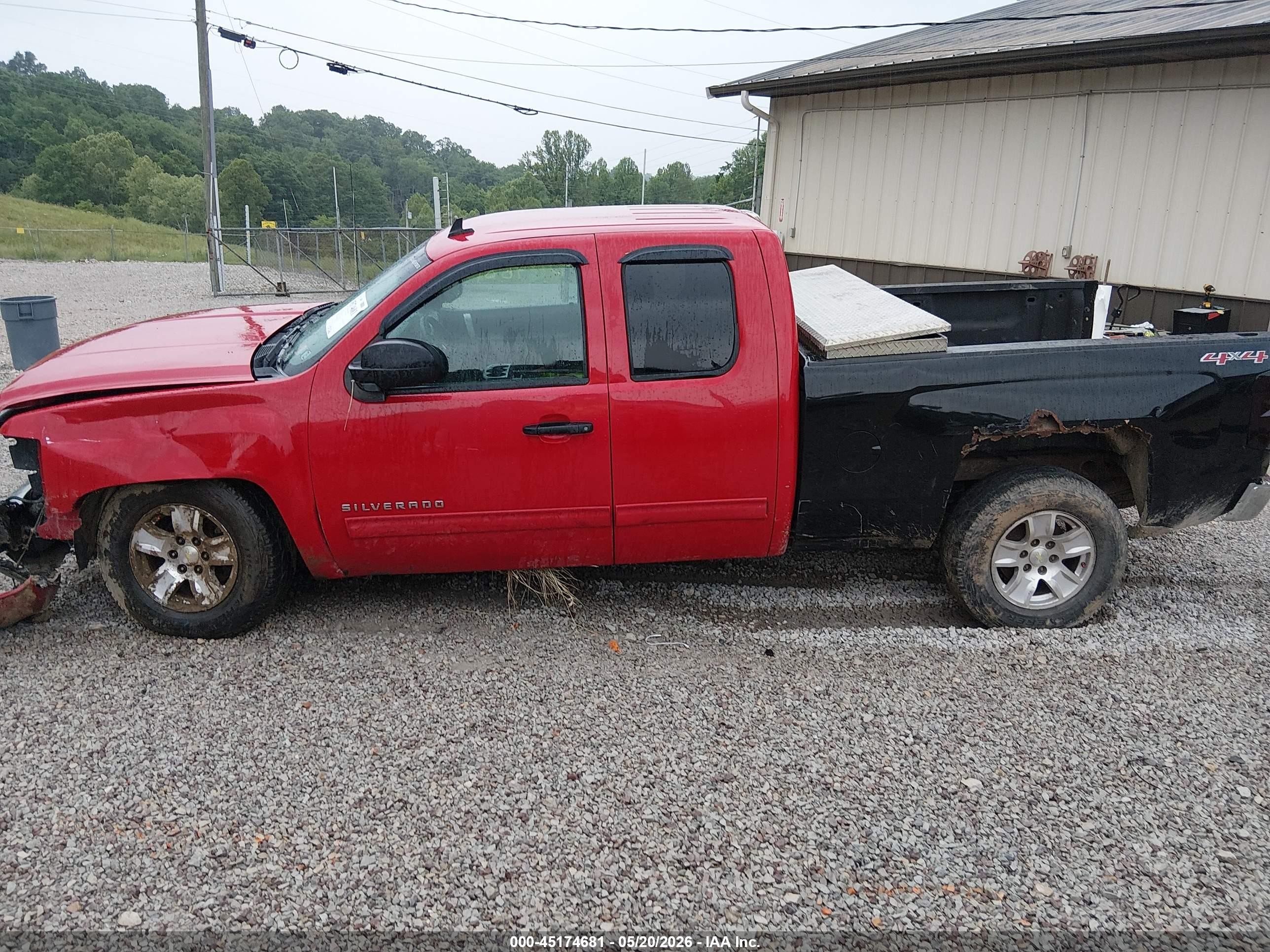 2011 Chevrolet Silverado 1500 Lt Red vin: 1GCRKSE33BZ287364