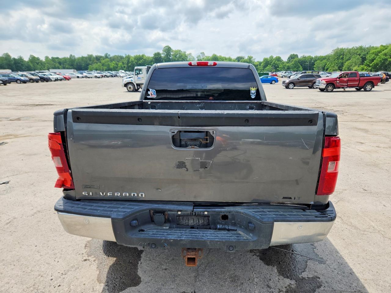 2011 Chevrolet Silverado K1500 Lt Серый vin: 1GCRKSE34BZ208073