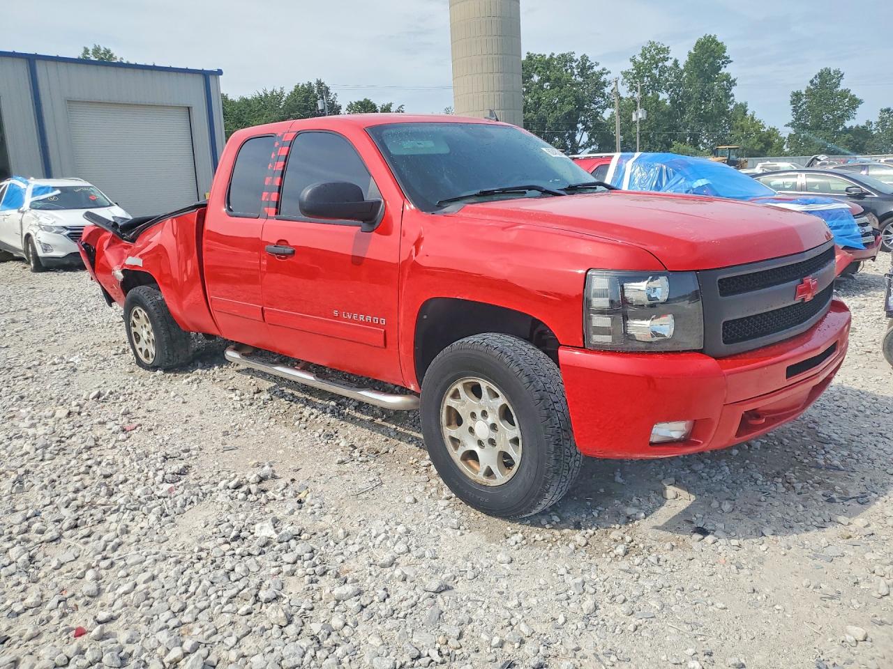 2011 Chevrolet Silverado K1500 Lt Red vin: 1GCRKSE35BZ119063