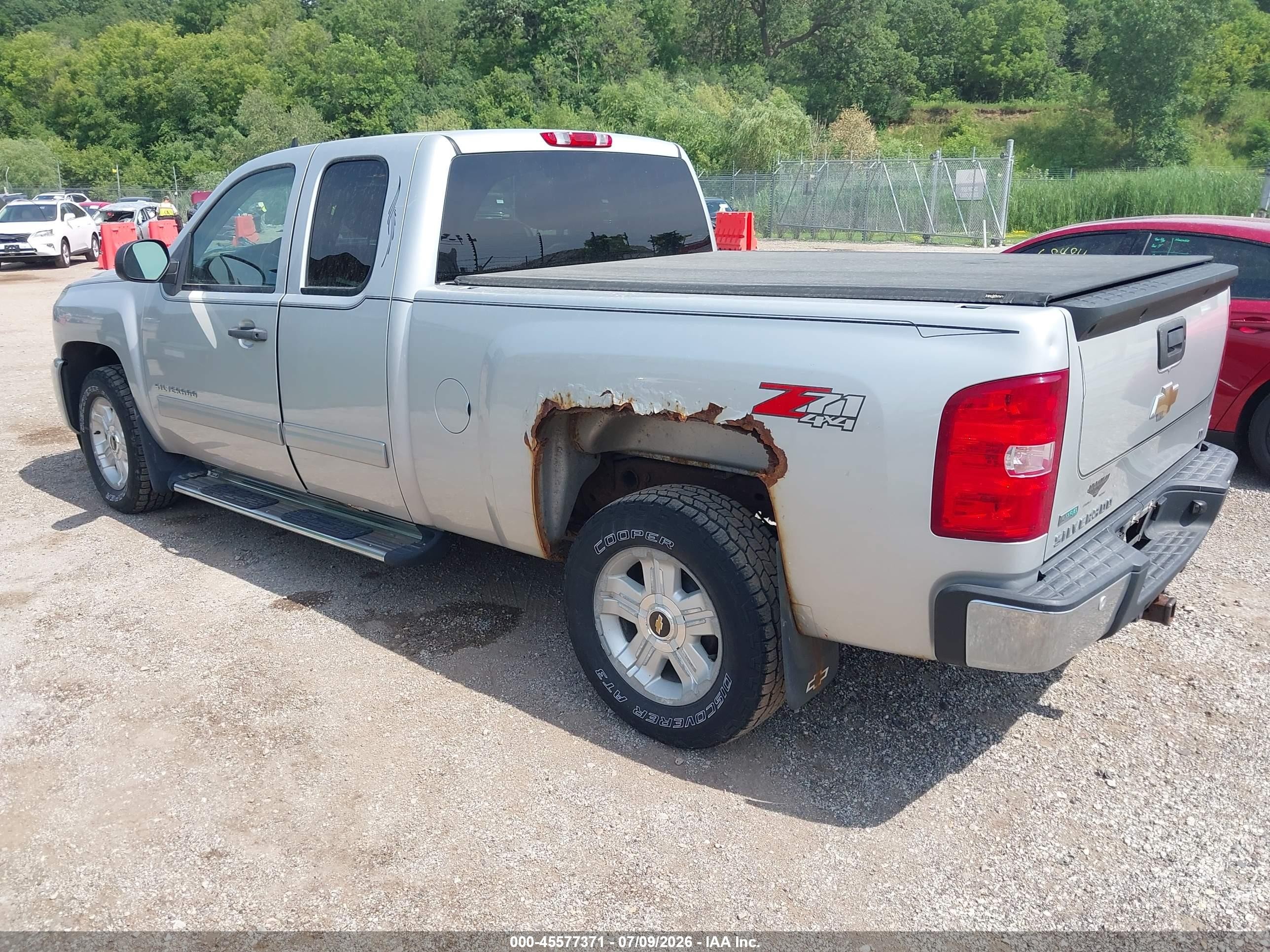 2011 Chevrolet Silverado 1500 Lt Silver vin: 1GCRKSE37BZ278375