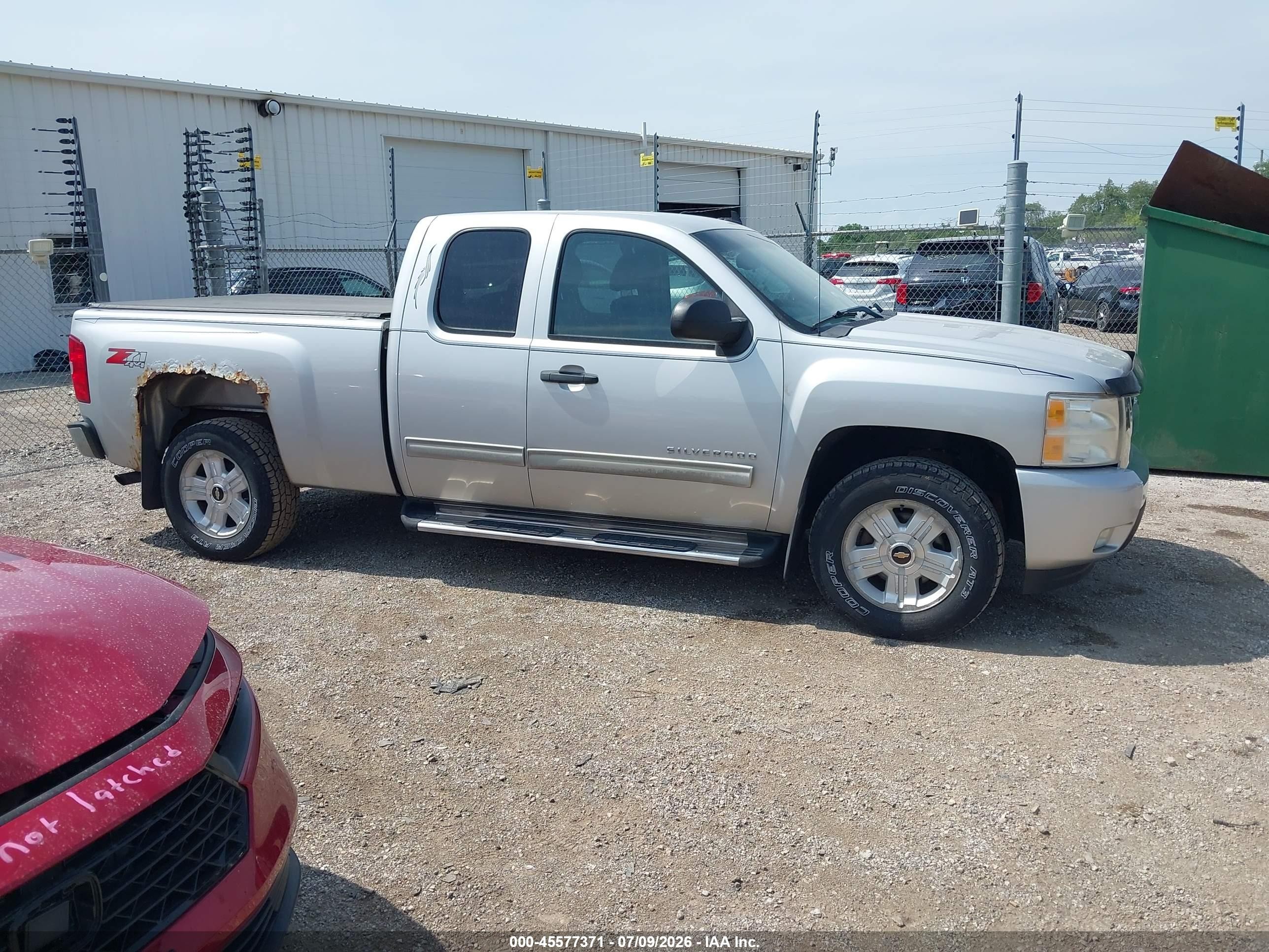 2011 Chevrolet Silverado 1500 Lt Silver vin: 1GCRKSE37BZ278375