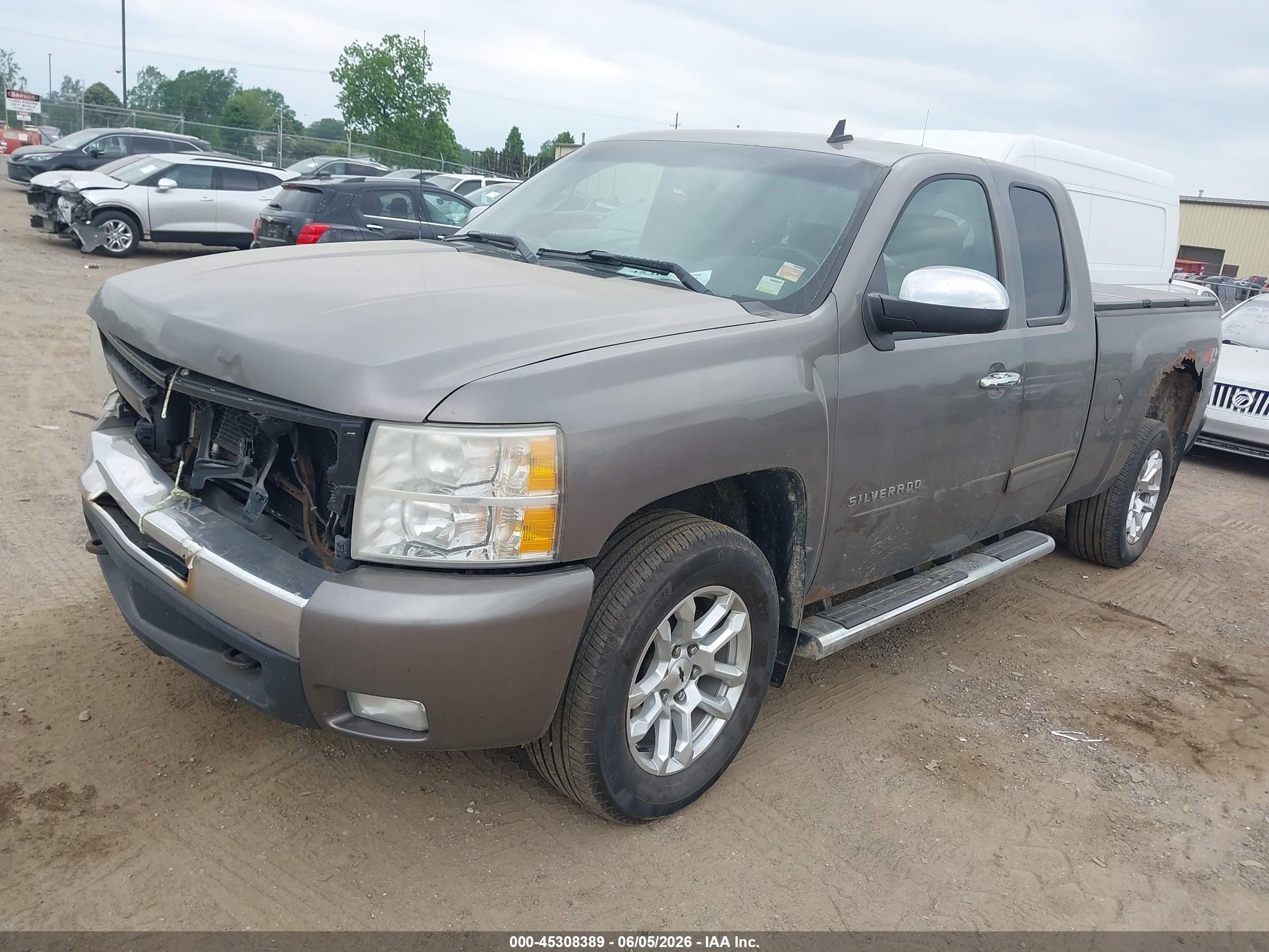 2011 Chevrolet Silverado 1500 Lt Gray vin: 1GCRKSE37BZ317899