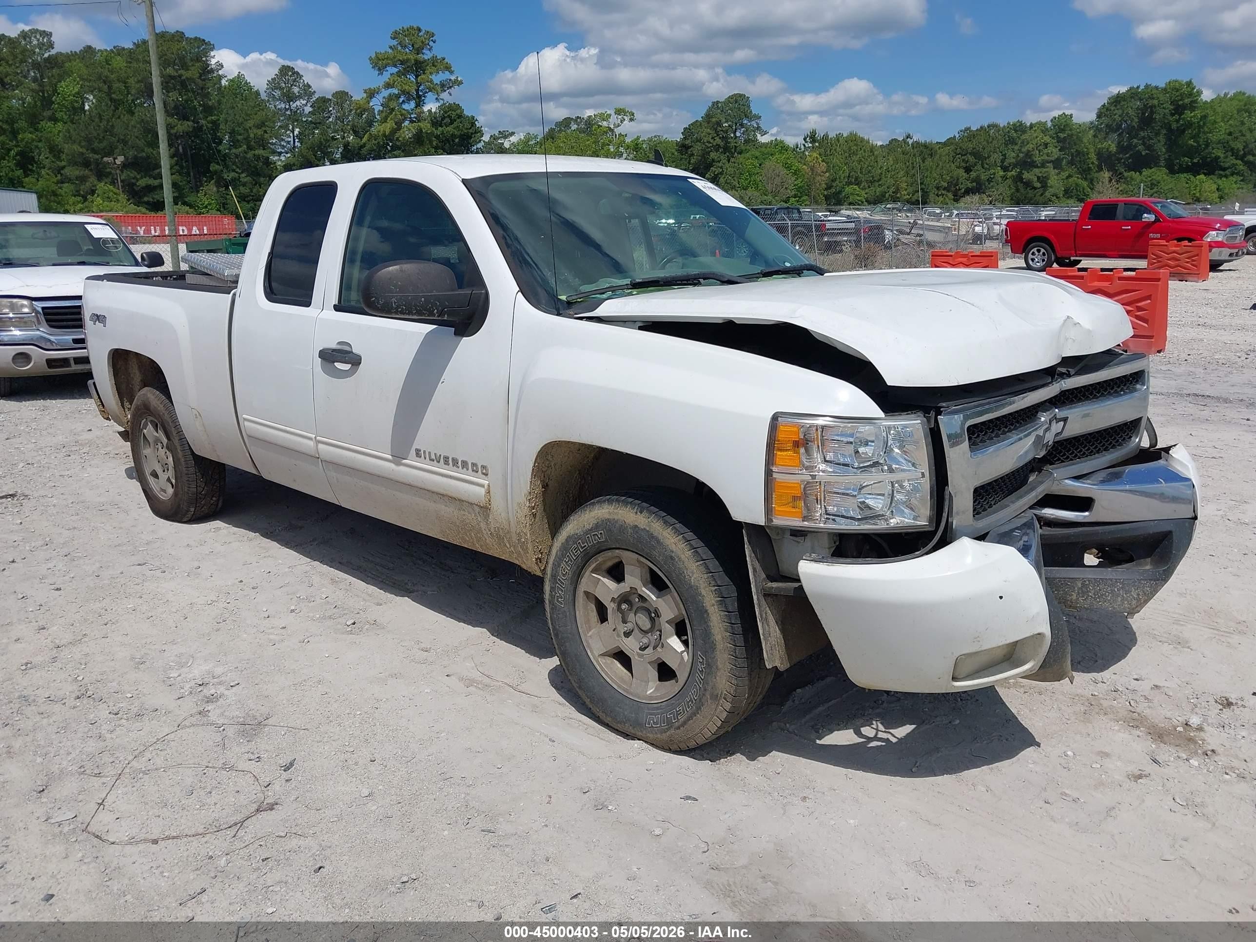 2011 Chevrolet Silverado 1500 Lt White vin: 1GCRKSE37BZ334136