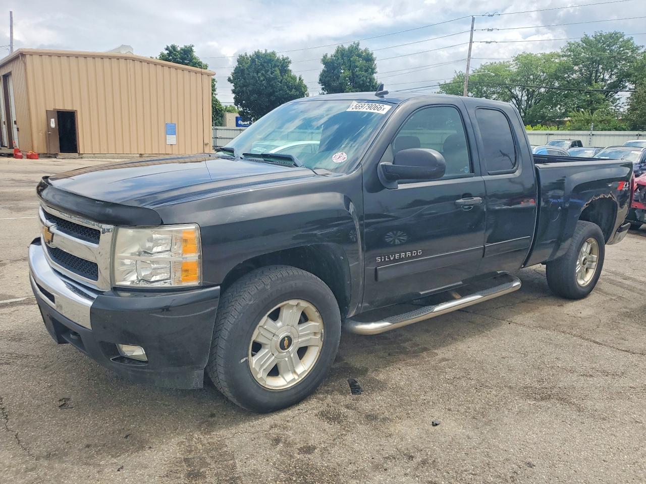 2011 Chevrolet Silverado K1500 Lt Black vin: 1GCRKSE39BZ146380