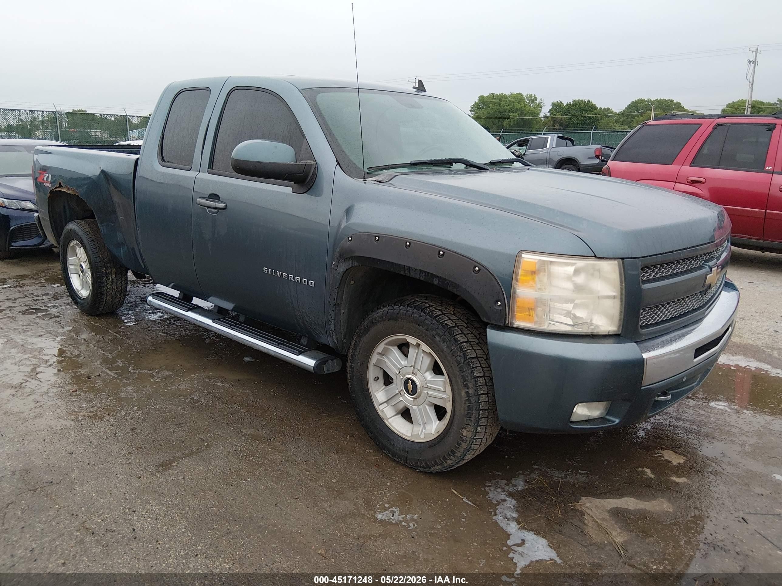 2011 Chevrolet Silverado 1500 Lt Blue vin: 1GCRKSE39BZ209817