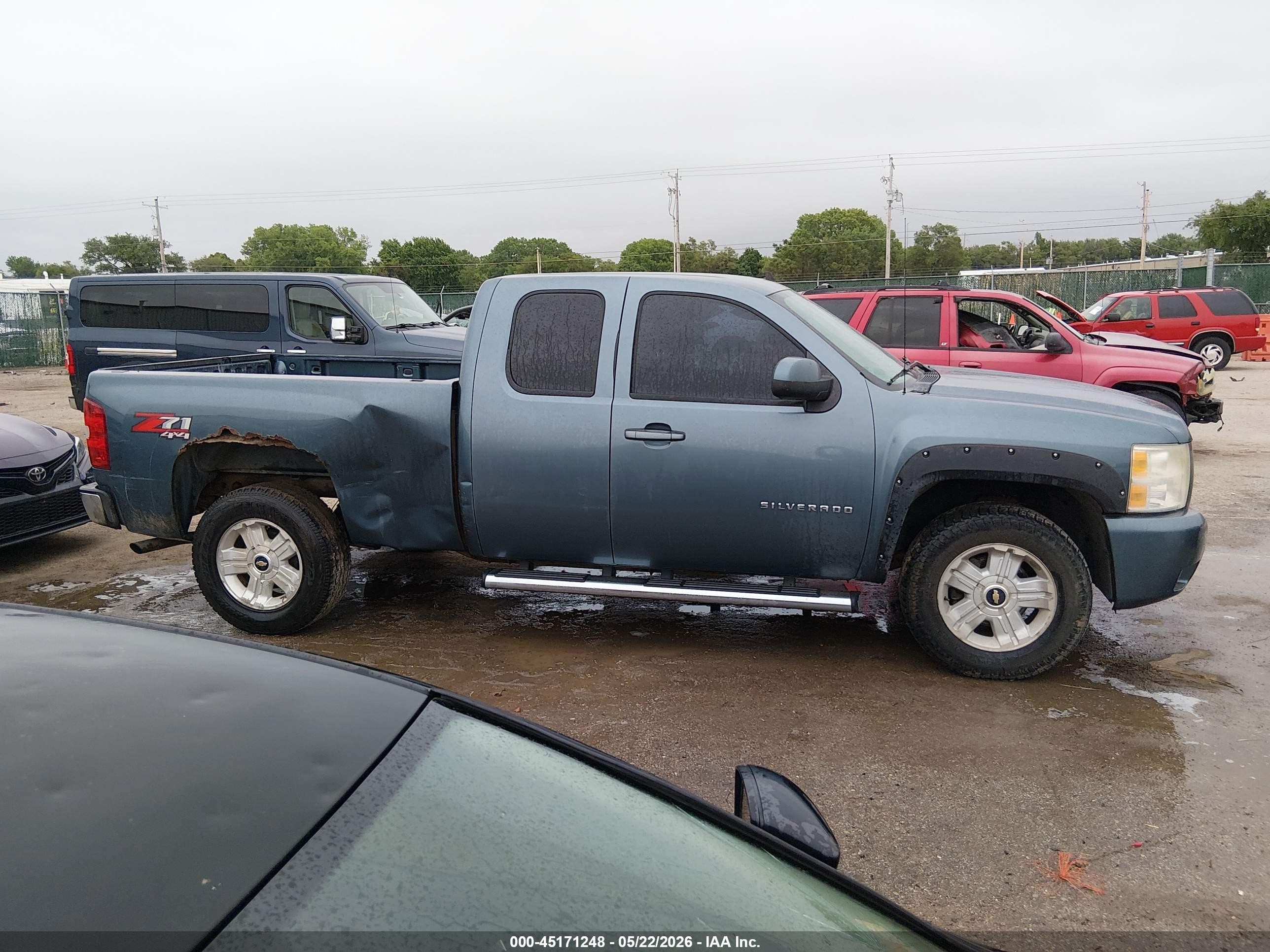 2011 Chevrolet Silverado 1500 Lt Синий vin: 1GCRKSE39BZ209817