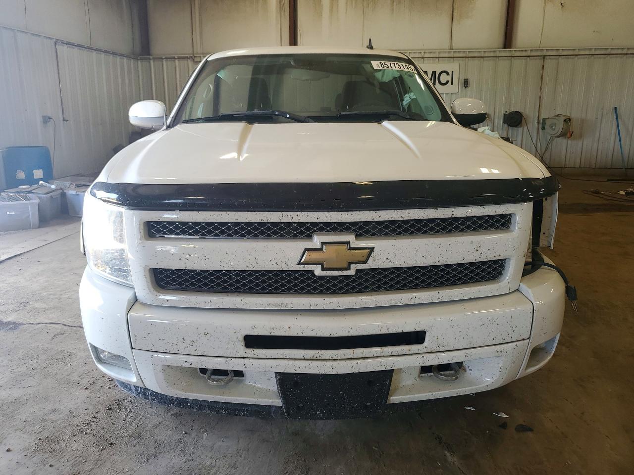 2011 Chevrolet Silverado K1500 Lt White vin: 1GCRKSE39BZ216833