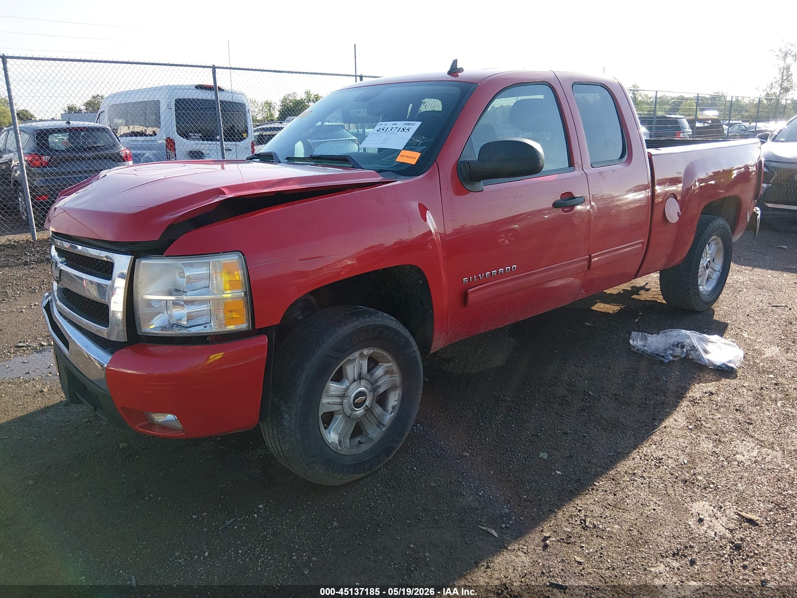 2011 Chevrolet Silverado 1500 Lt Red vin: 1GCRKSE39BZ308752