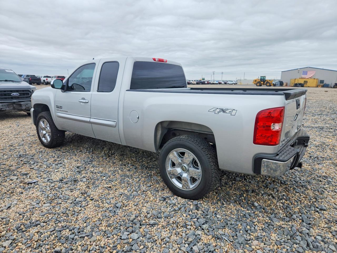 2011 Chevrolet Silverado2 Серебряный vin: 1GCRKSE39BZ378364