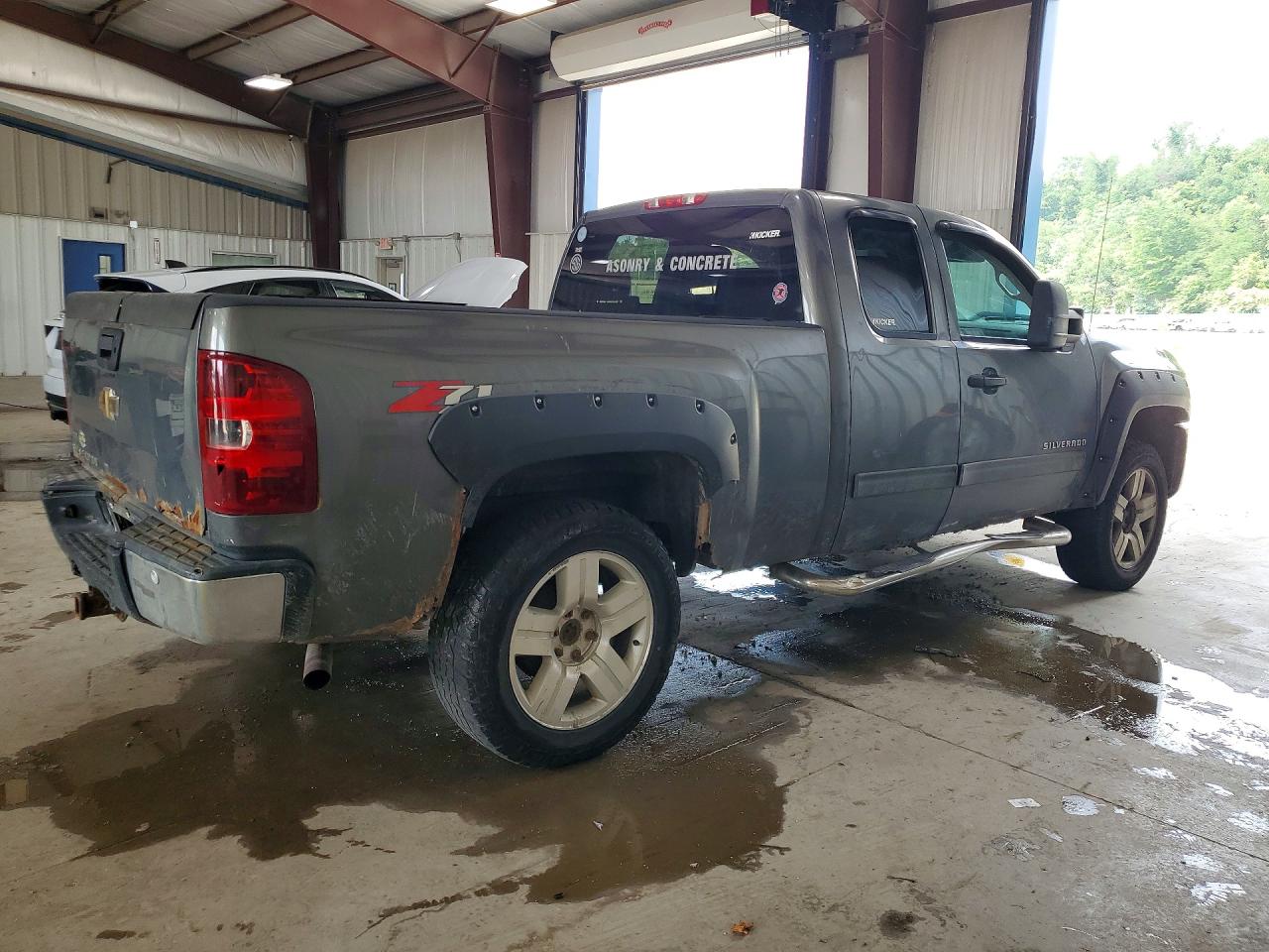 2011 Chevrolet Silverado K1500 Lt Gray vin: 1GCRKSE39BZ445576