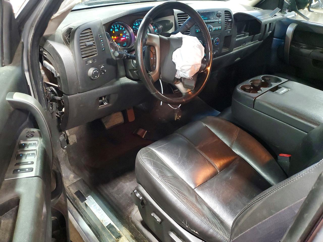 2013 Chevrolet Silverado K1500 Lt Серебряный vin: 1GCRKSE70DZ126833