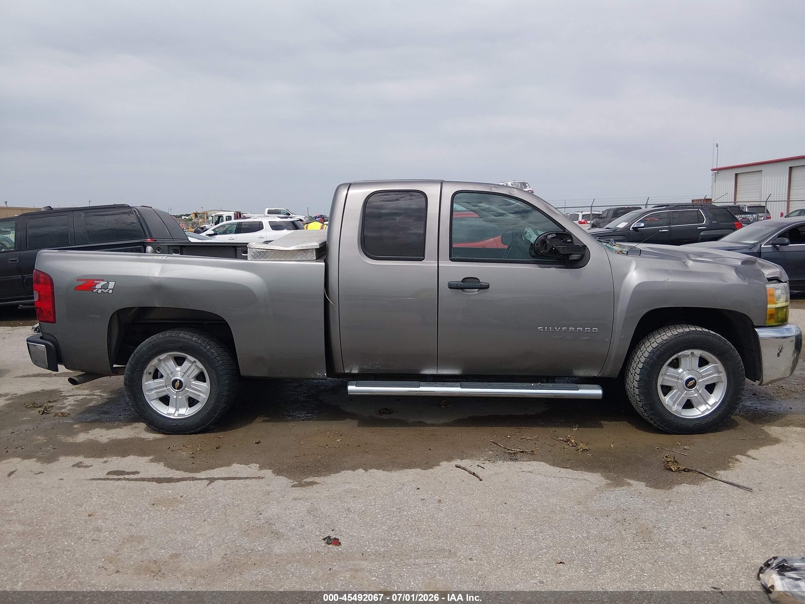 2013 Chevrolet Silverado 1500 Lt Gray vin: 1GCRKSE70DZ352368