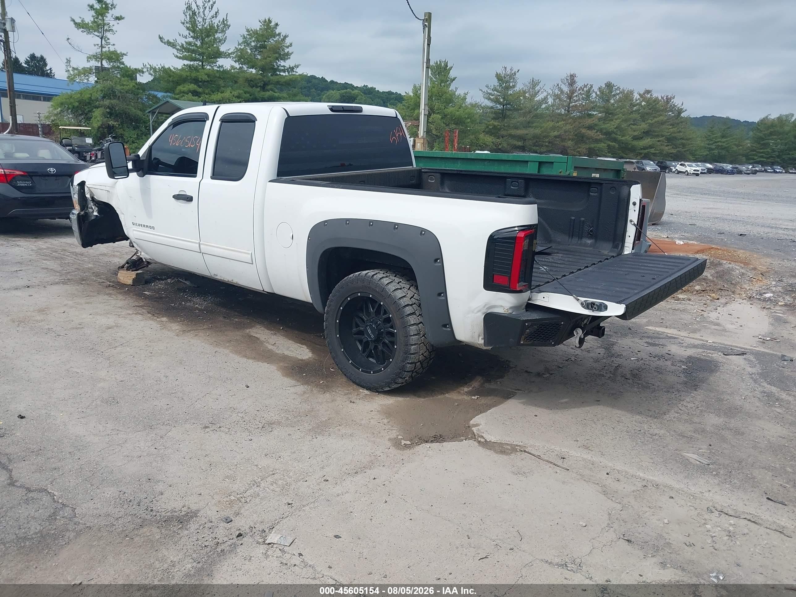 2012 Chevrolet Silverado 1500 Lt White vin: 1GCRKSE71CZ167311