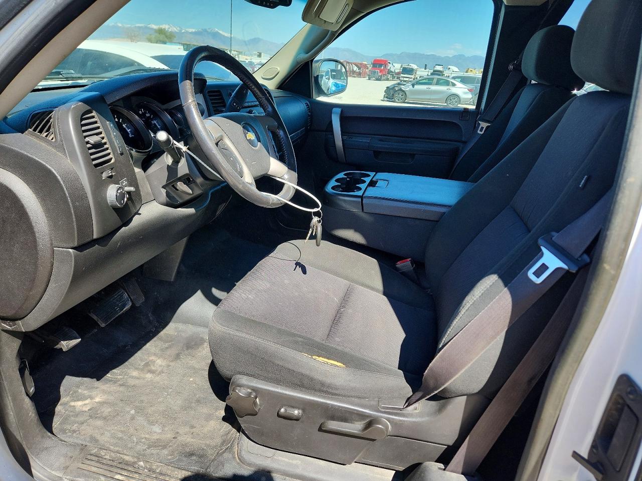 2012 Chevrolet Silverado K1500 Lt White vin: 1GCRKSE71CZ314078