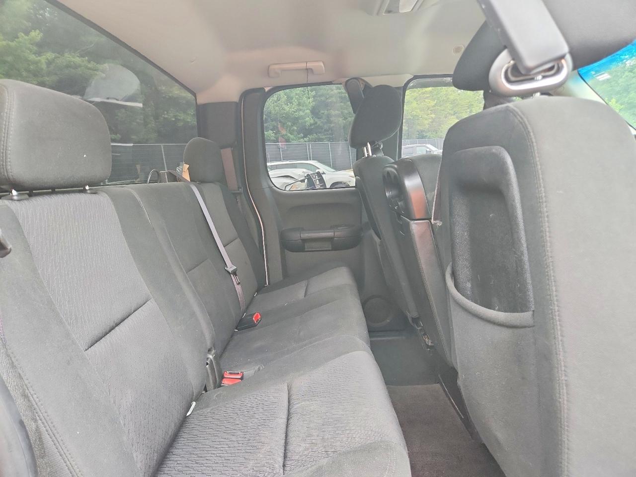 2012 Chevrolet Silverado K1500 Lt Silver vin: 1GCRKSE71CZ353639