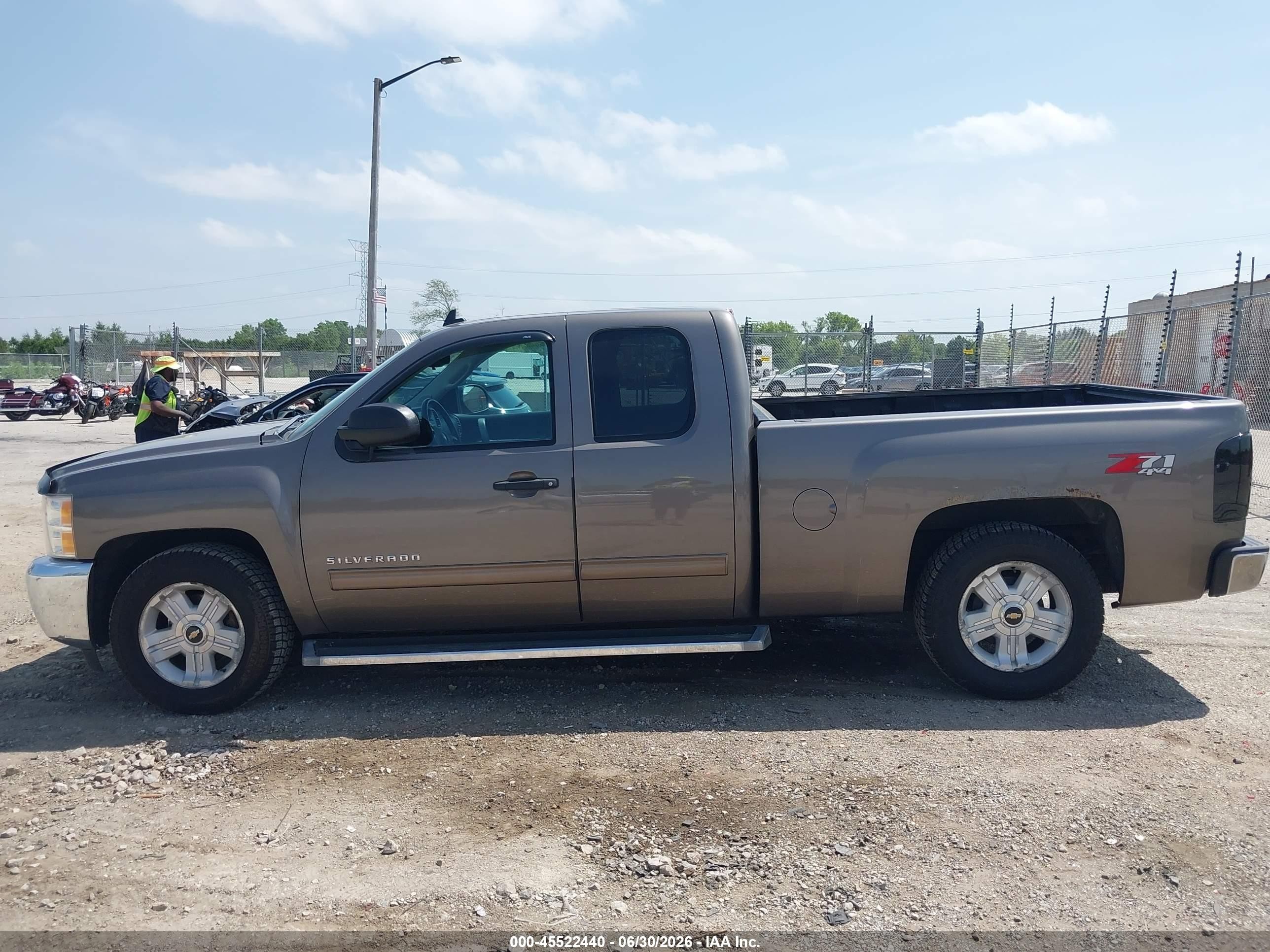2012 Chevrolet Silverado 1500 Lt Желто-коричневый vin: 1GCRKSE72CZ304692