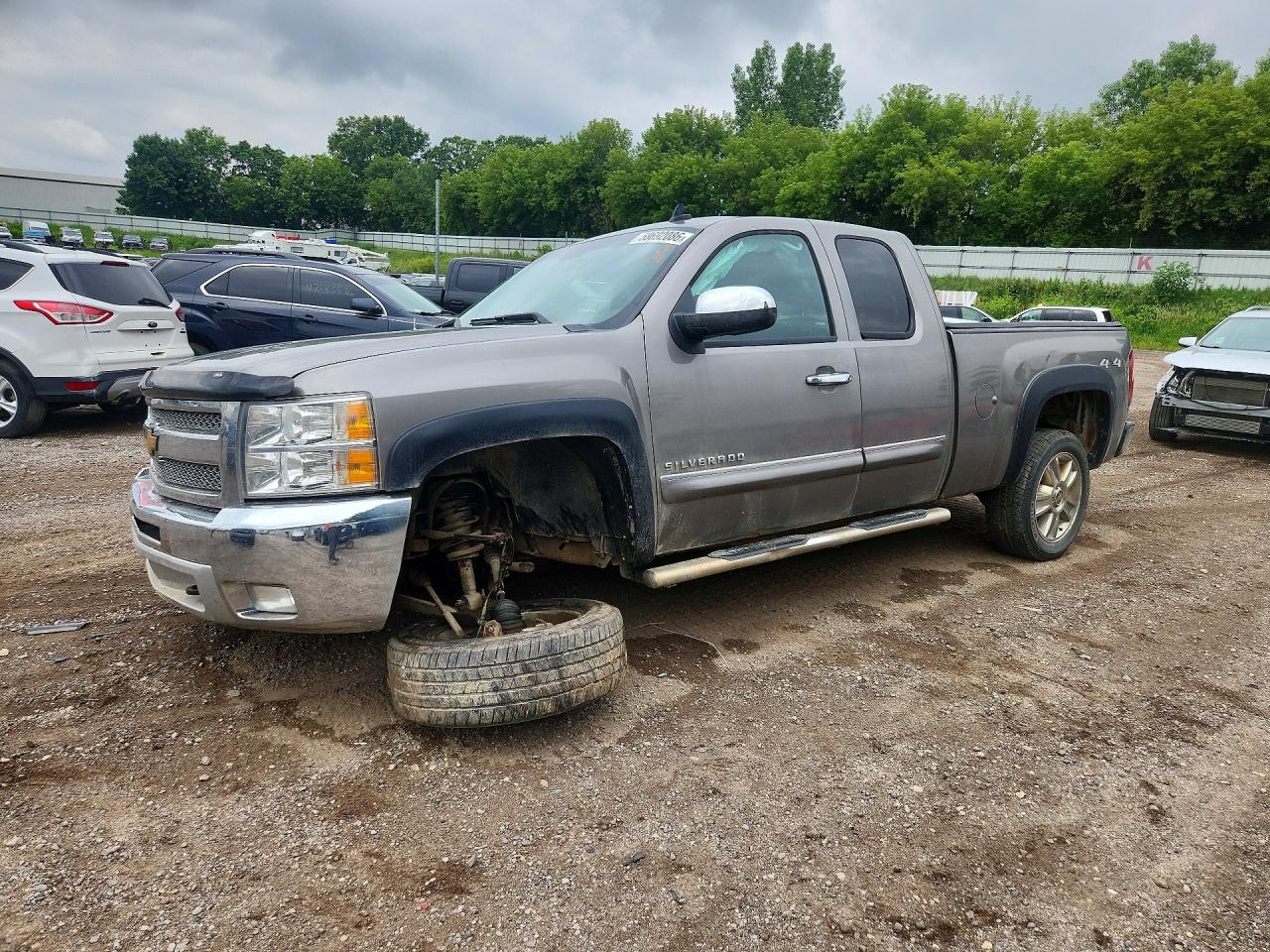 2013 Chevrolet Silverado K1500 Lt Gray vin: 1GCRKSE72DZ103523