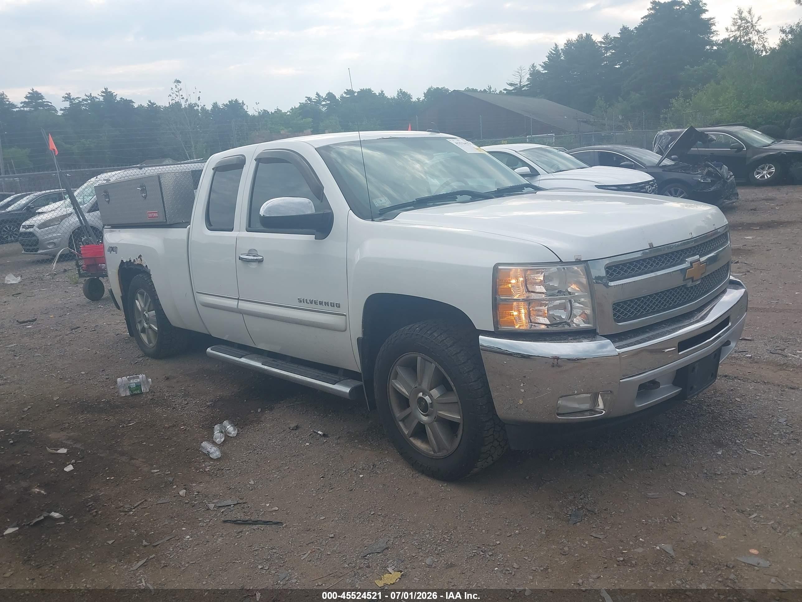 2013 Chevrolet Silverado 1500 Lt White vin: 1GCRKSE72DZ143942