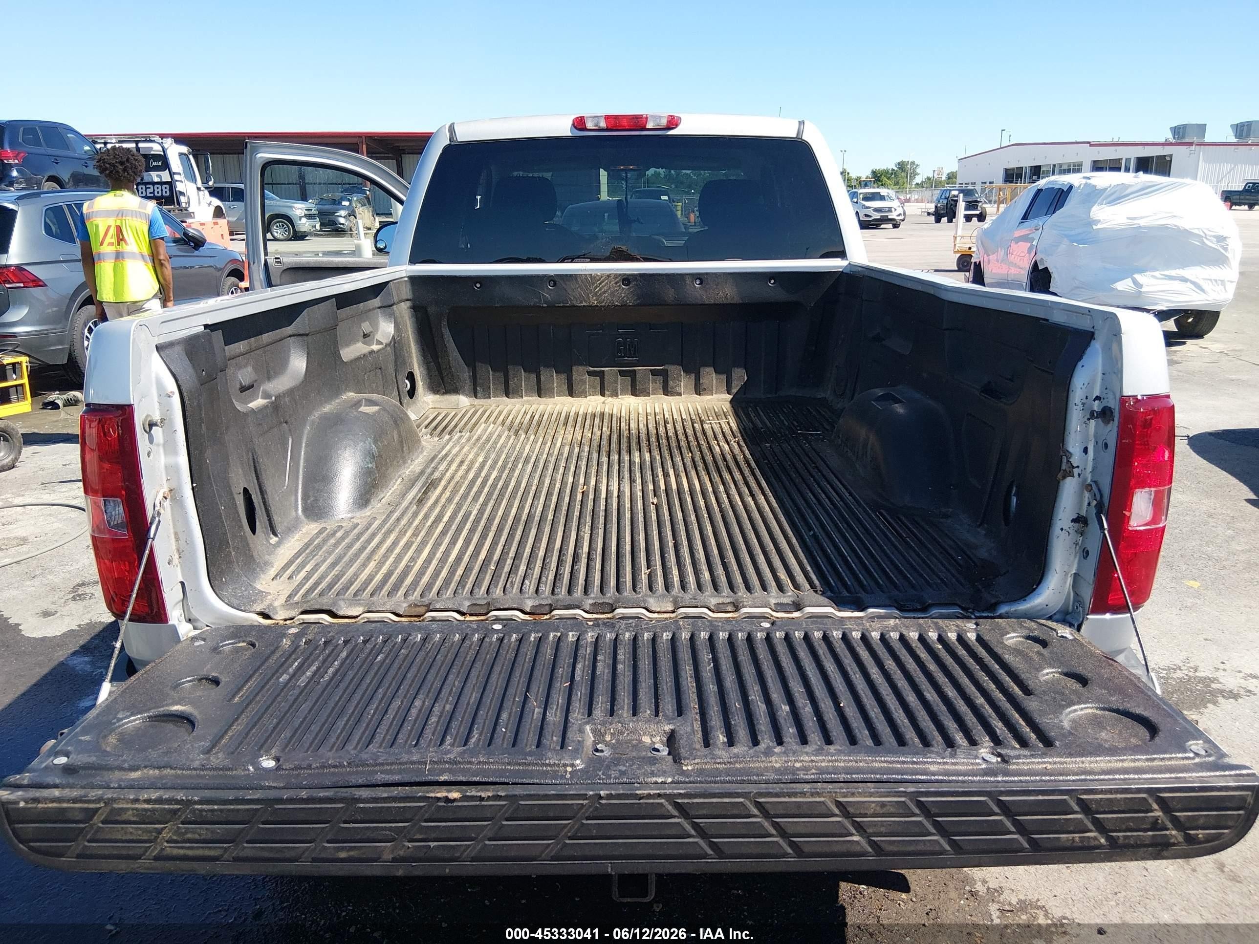 2013 Chevrolet Silverado 1500 Lt Silver vin: 1GCRKSE72DZ192512