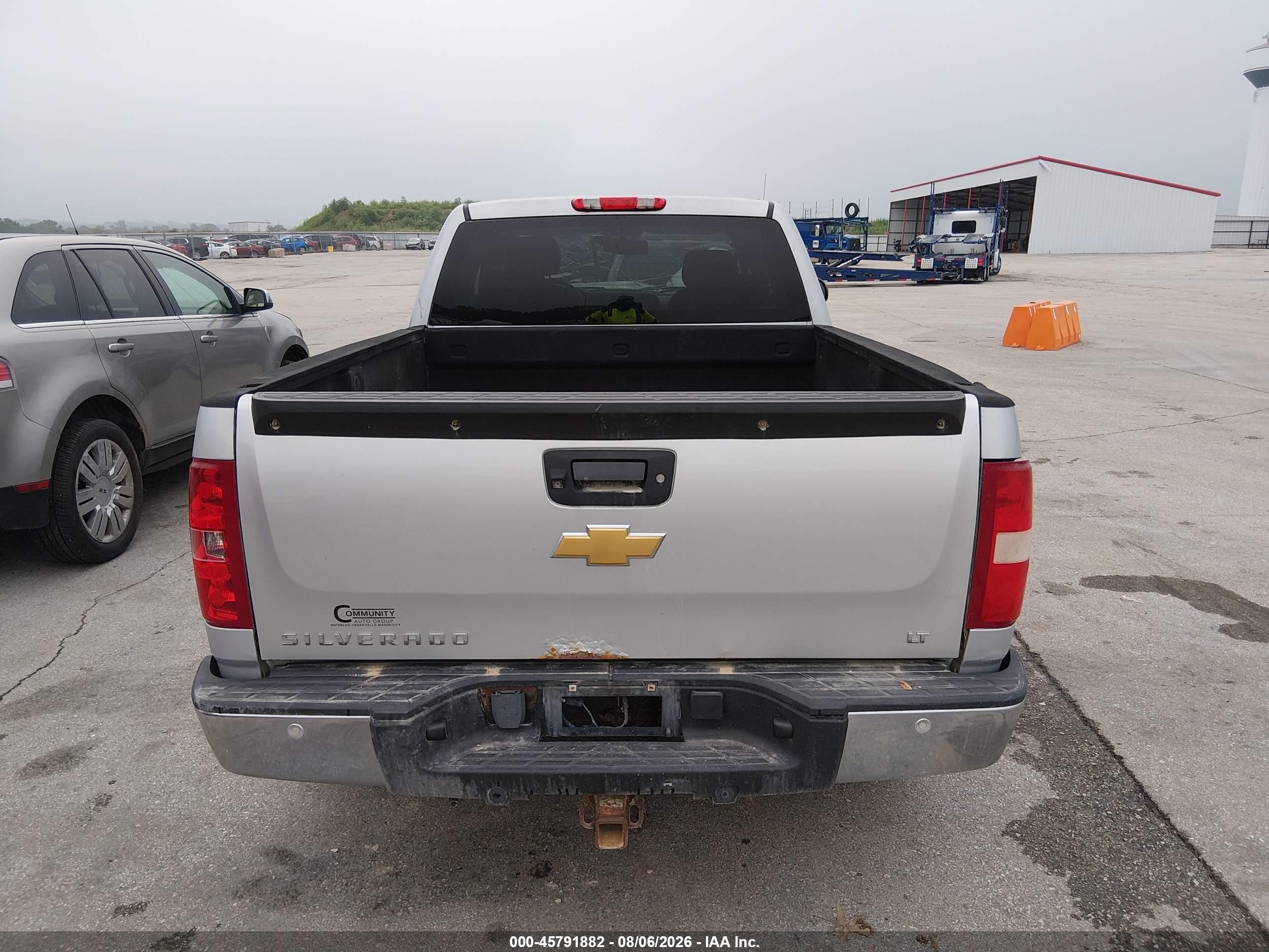 2013 Chevrolet Silverado 1500 Lt Серебряный vin: 1GCRKSE72DZ264387