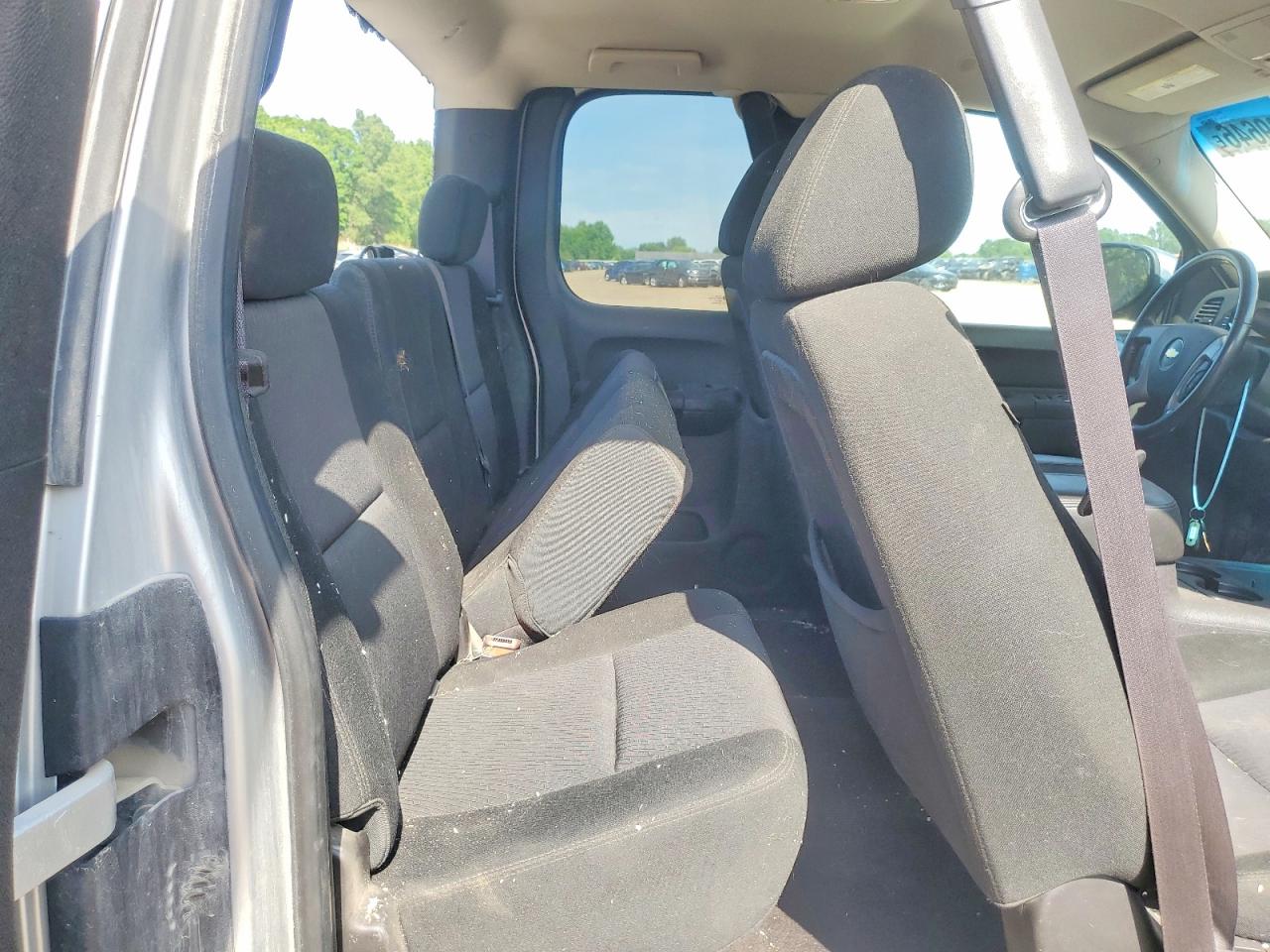2012 Chevrolet Silverado K1500 Lt Серебряный vin: 1GCRKSE73CZ202740