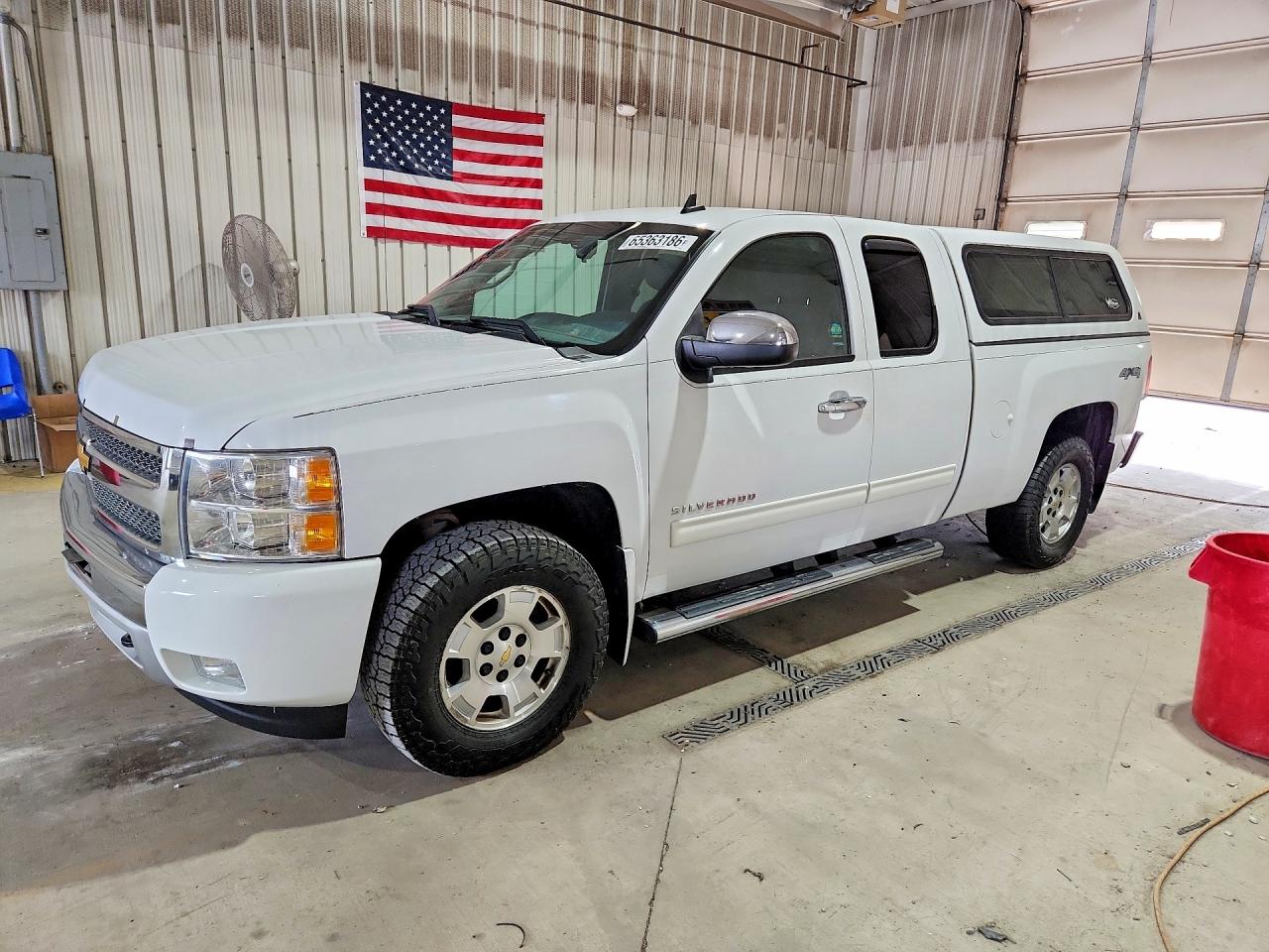 2013 Chevrolet Silverado K1500 Lt White vin: 1GCRKSE73DZ129385