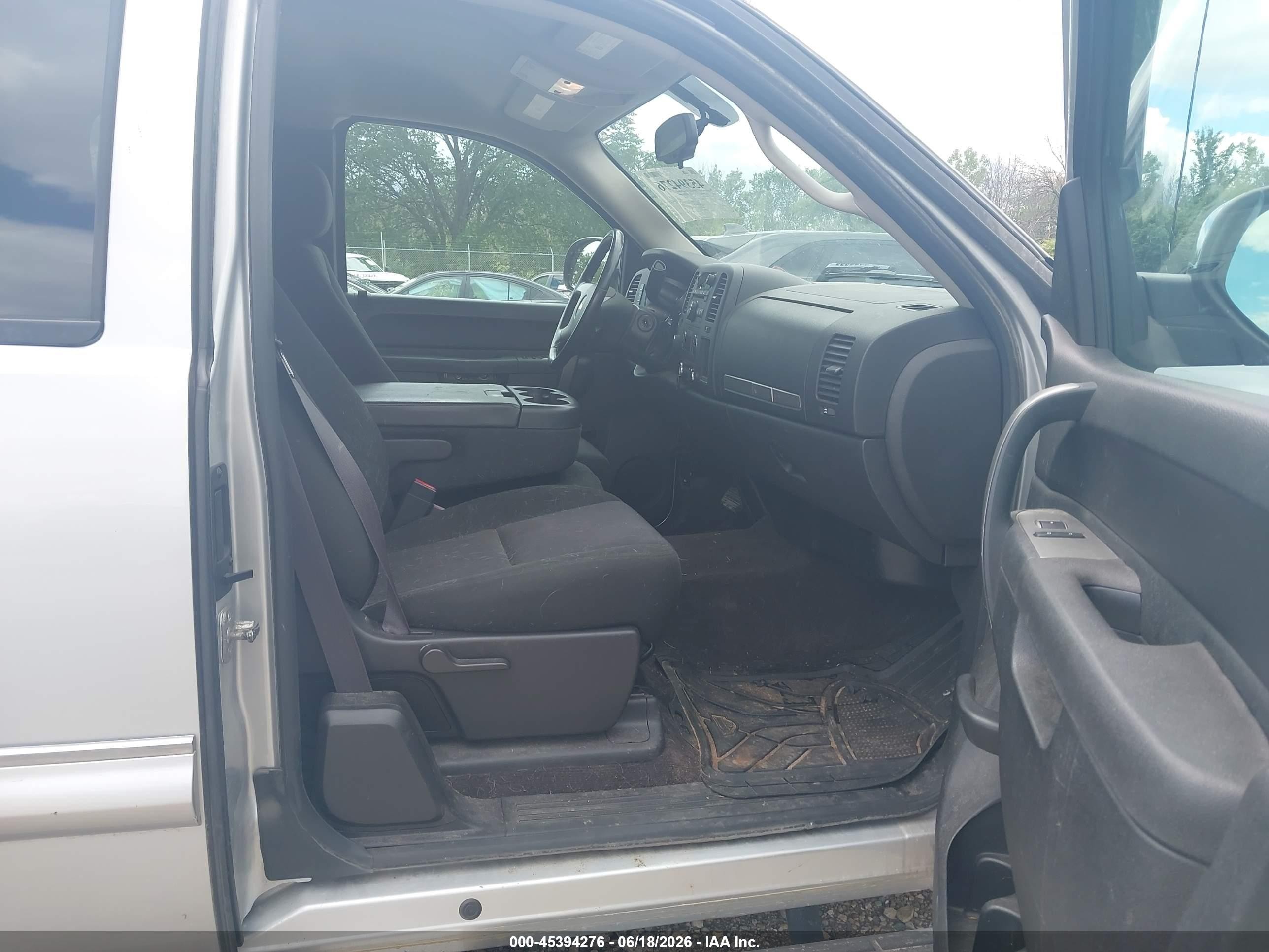 2013 Chevrolet Silverado 1500 Lt Серебряный vin: 1GCRKSE73DZ339744