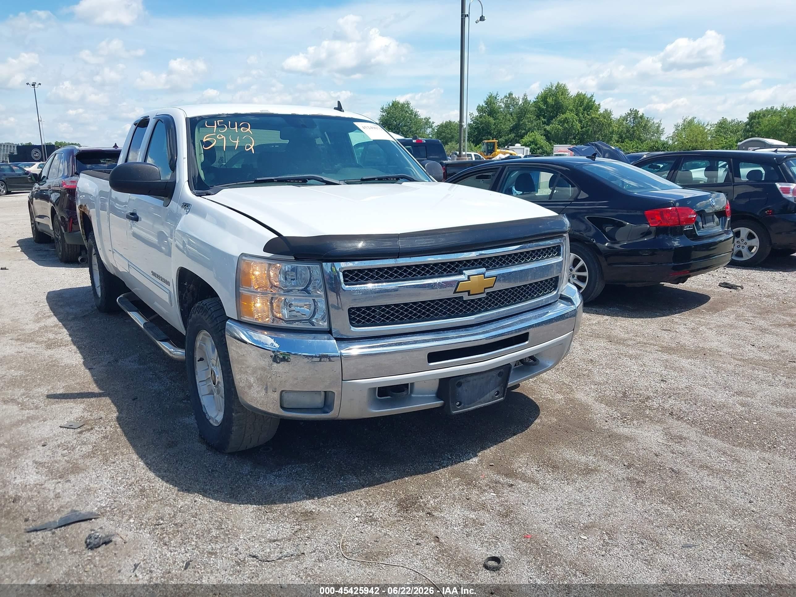 2012 Chevrolet Silverado 1500 Lt White vin: 1GCRKSE74CZ348175