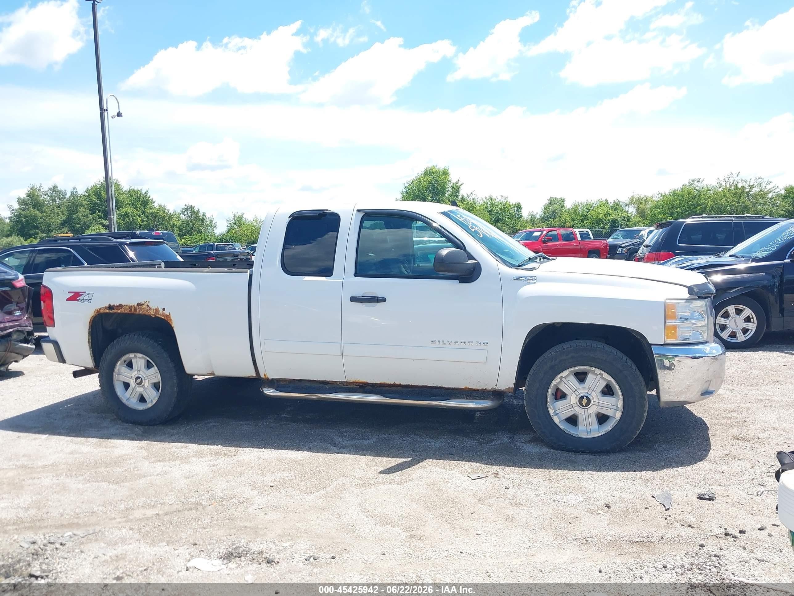 2012 Chevrolet Silverado 1500 Lt White vin: 1GCRKSE74CZ348175