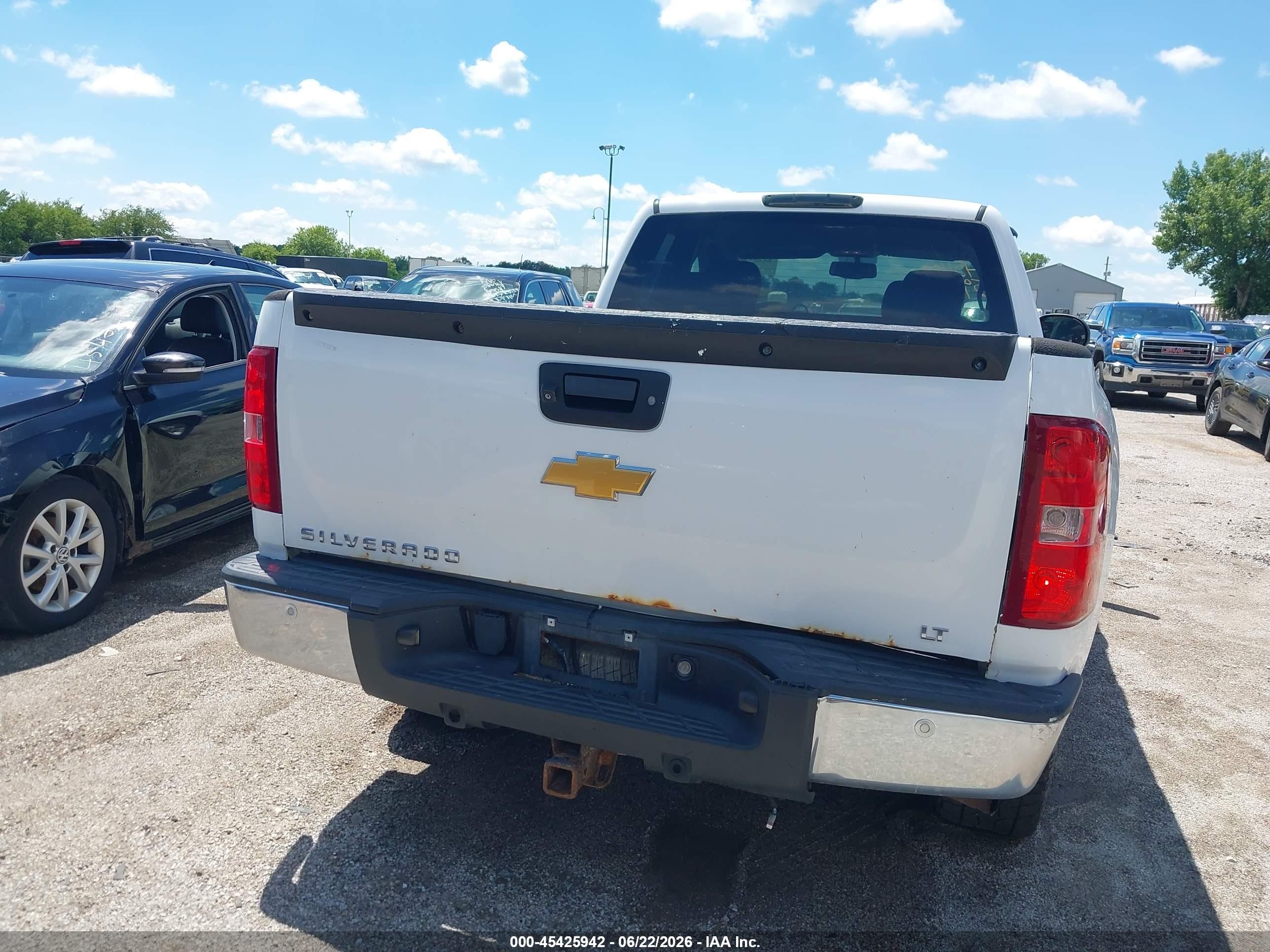 2012 Chevrolet Silverado 1500 Lt White vin: 1GCRKSE74CZ348175