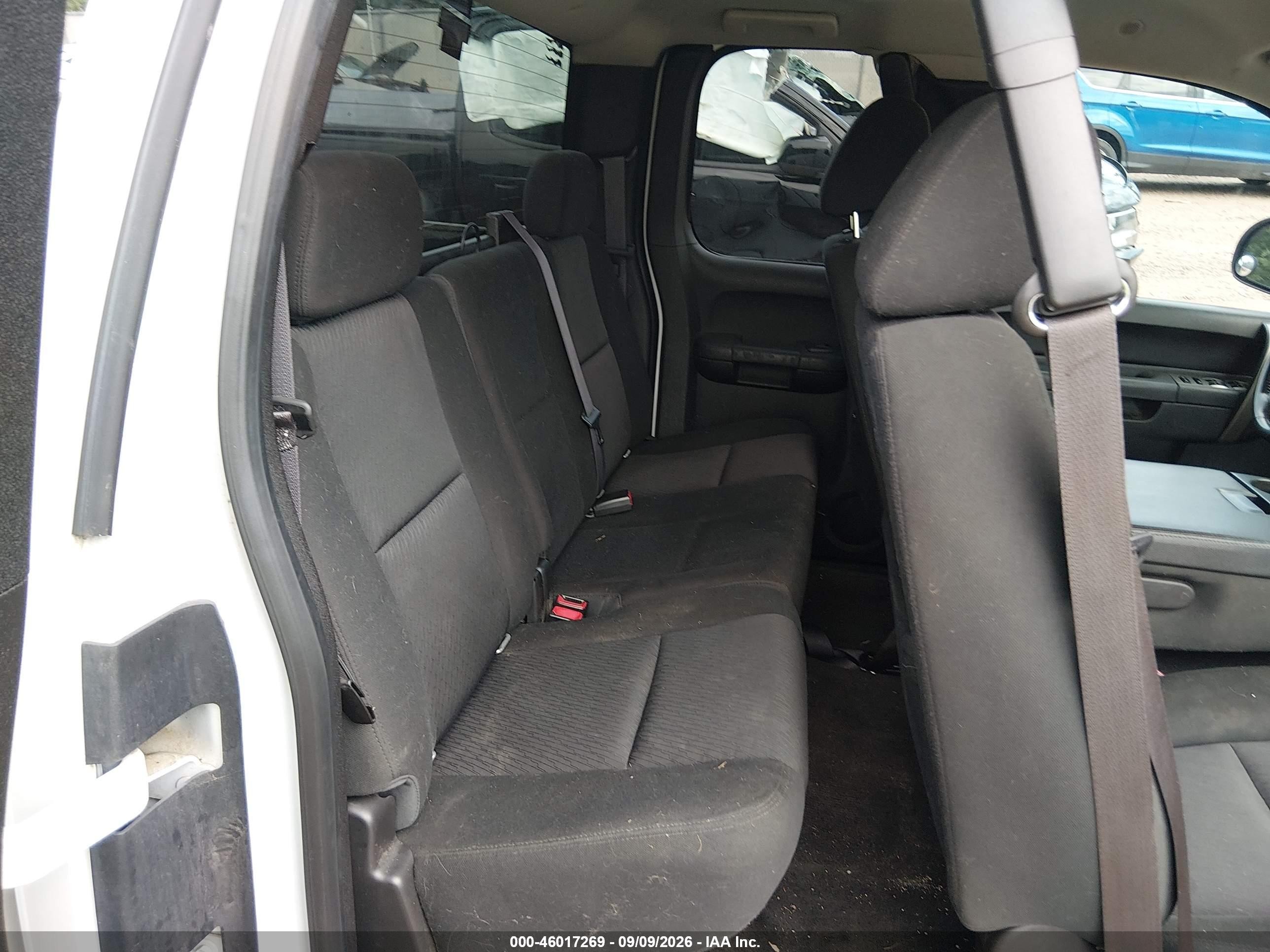 2012 Chevrolet Silverado 1500 Lt White vin: 1GCRKSE75CZ121187