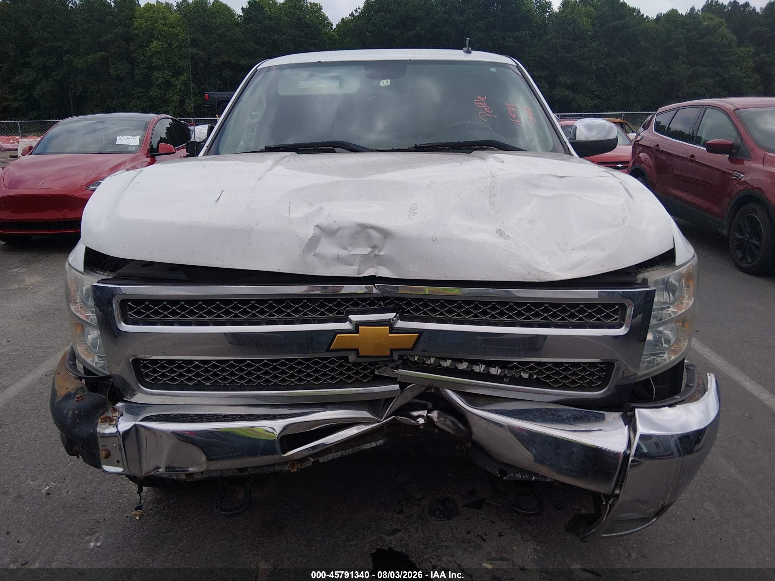 2013 Chevrolet Silverado 1500 Lt White vin: 1GCRKSE75DZ132515