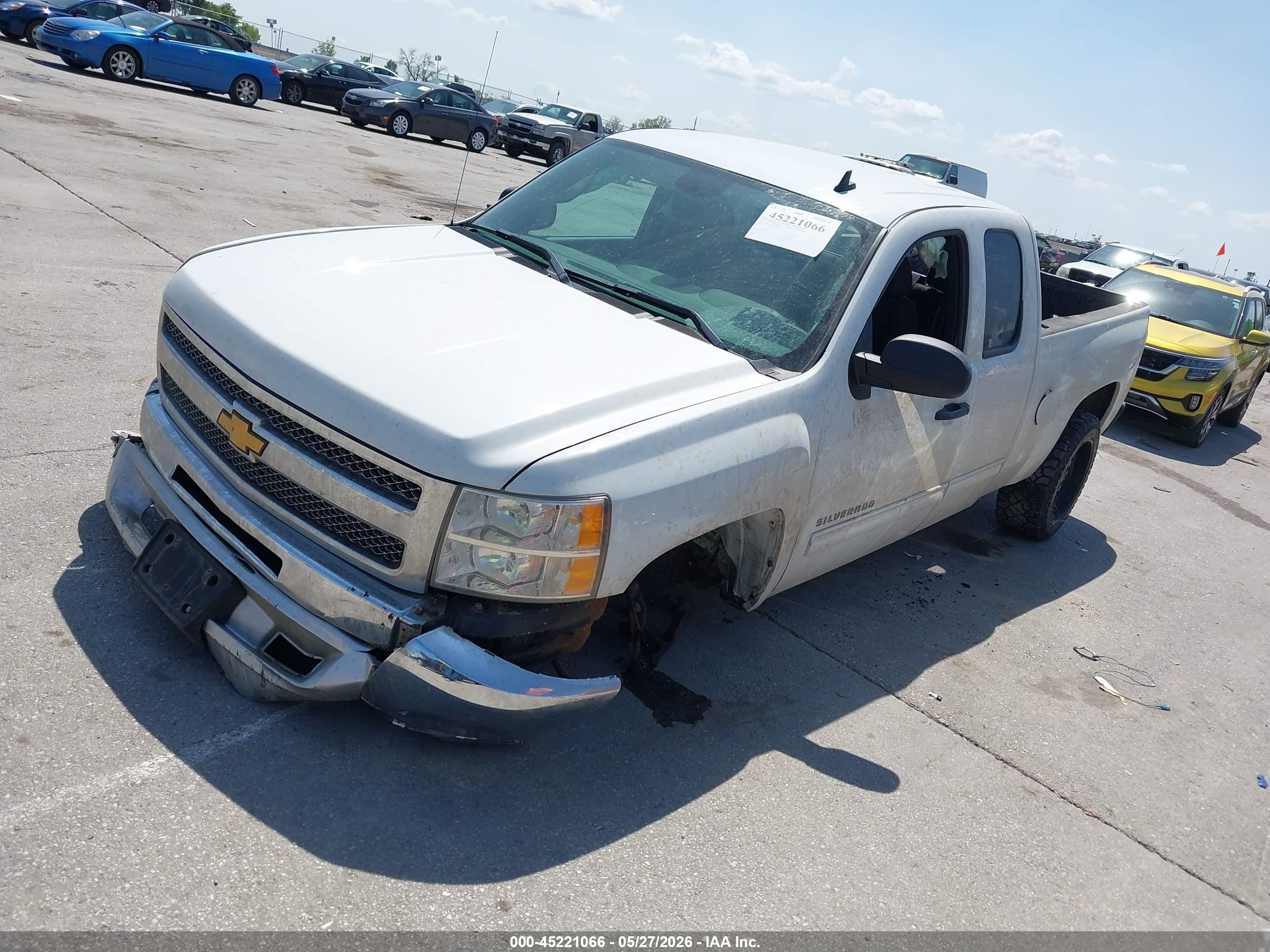 2013 Chevrolet Silverado 1500 Lt White vin: 1GCRKSE75DZ224711