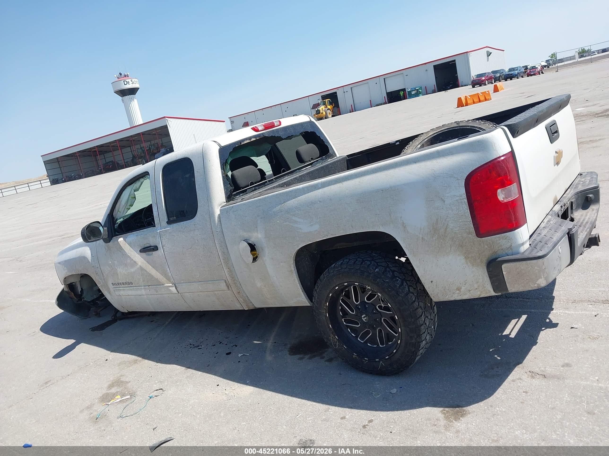 2013 Chevrolet Silverado 1500 Lt White vin: 1GCRKSE75DZ224711
