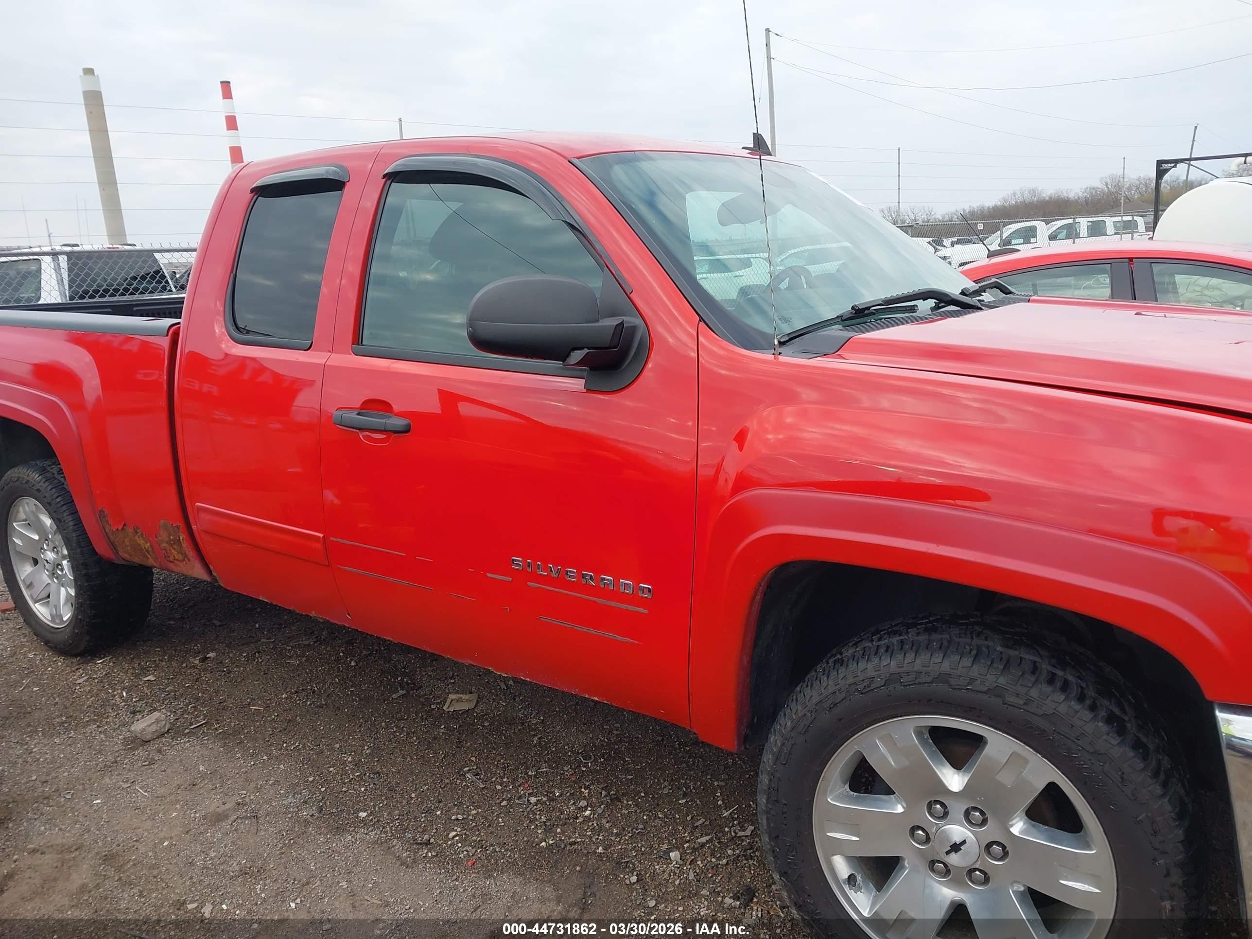 2013 Chevrolet Silverado 1500 Lt Красный vin: 1GCRKSE76DZ293276