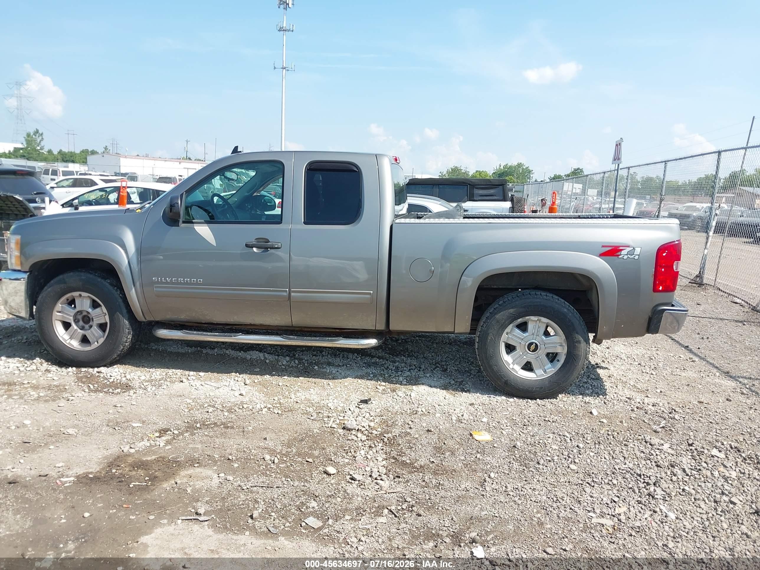 2013 Chevrolet Silverado 1500 Lt Gray vin: 1GCRKSE76DZ387481