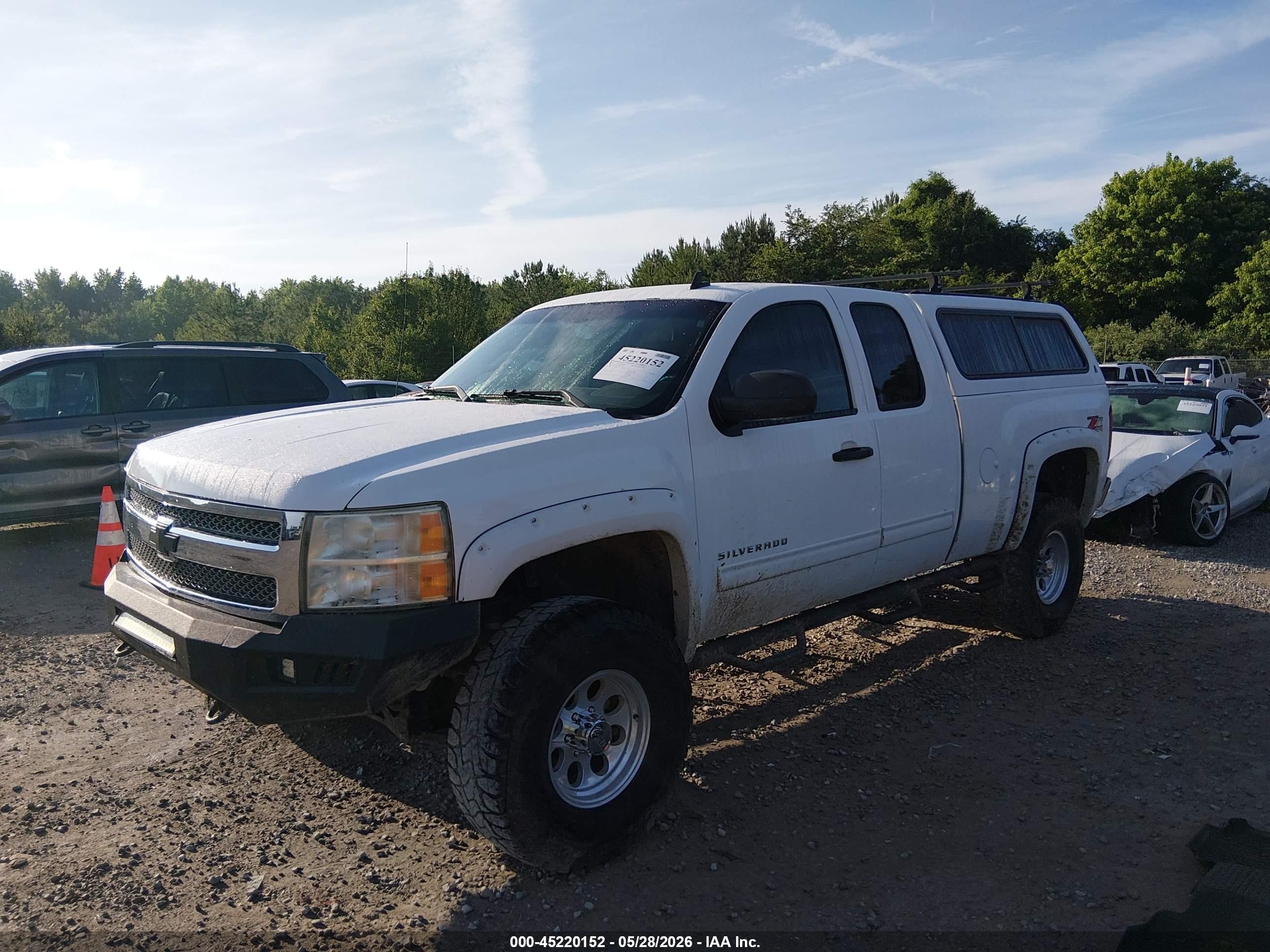 2012 Chevrolet Silverado 1500 Lt White vin: 1GCRKSE78CZ294055