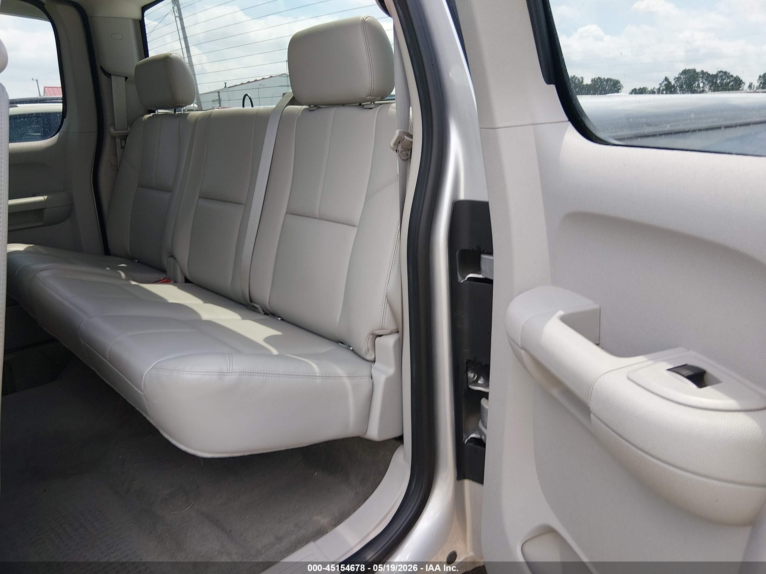 2012 Chevrolet Silverado 1500 Lt Silver vin: 1GCRKSE78CZ299868