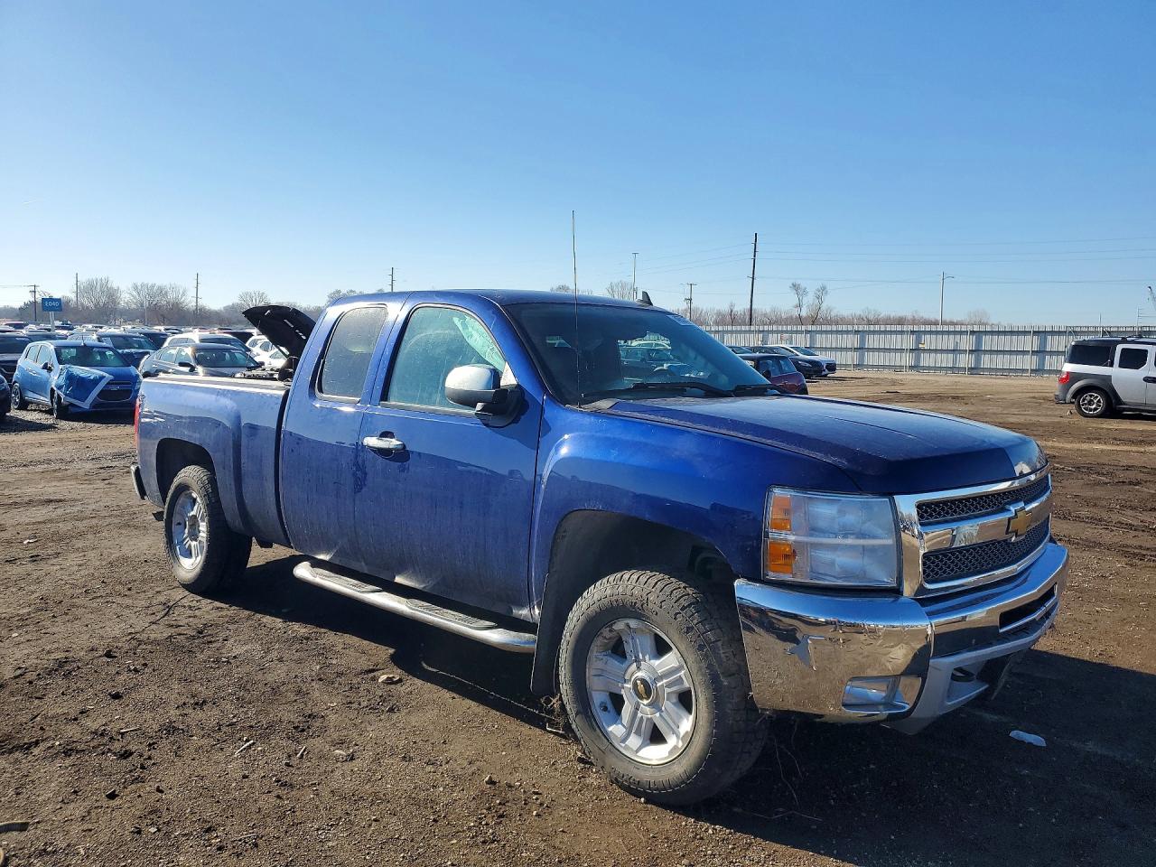 2013 Chevrolet Silverado K1500 Lt Blue vin: 1GCRKSE79DZ100912